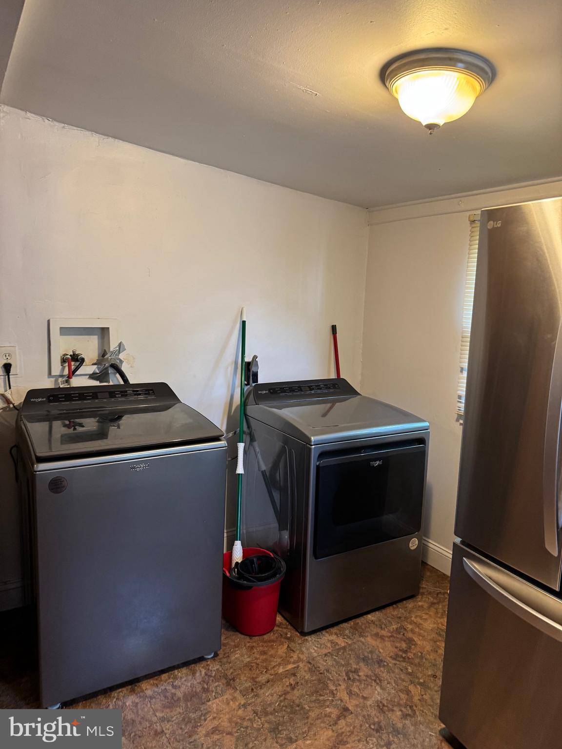 Wilmington, DE 19802,122 W 23RD ST