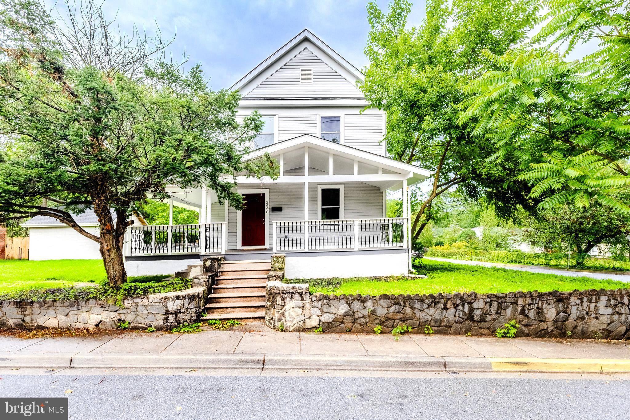 Brentwood, MD 20722,3608 UPSHUR ST