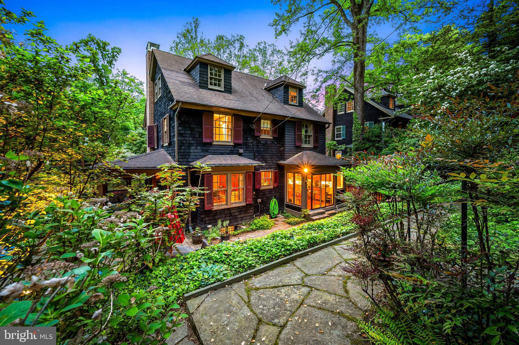 Baltimore, MD 21210,111 DEEPDENE RD