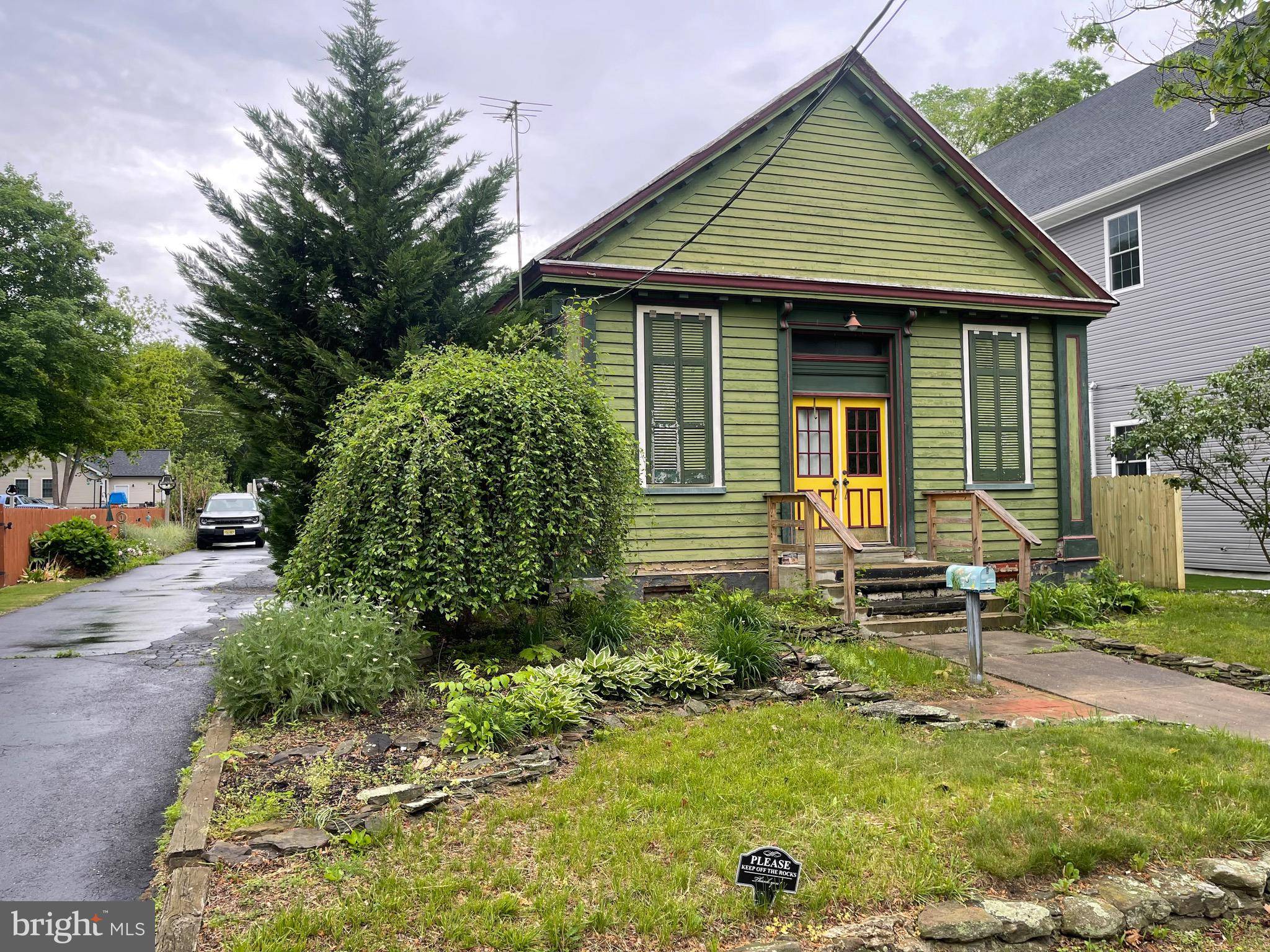 Pemberton, NJ 08068,120 HANOVER ST