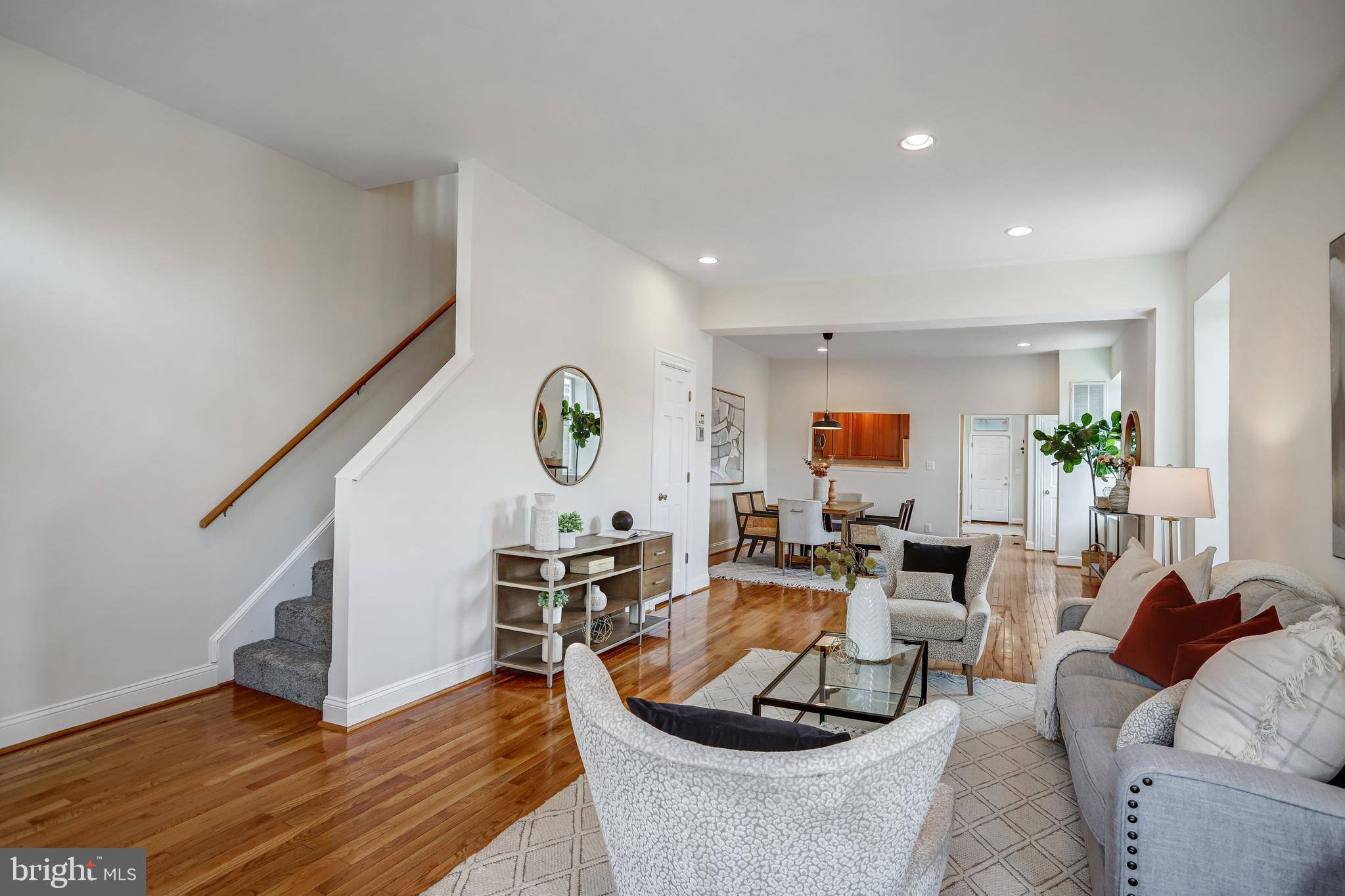 Washington, DC 20002,15 TODD PL NE
