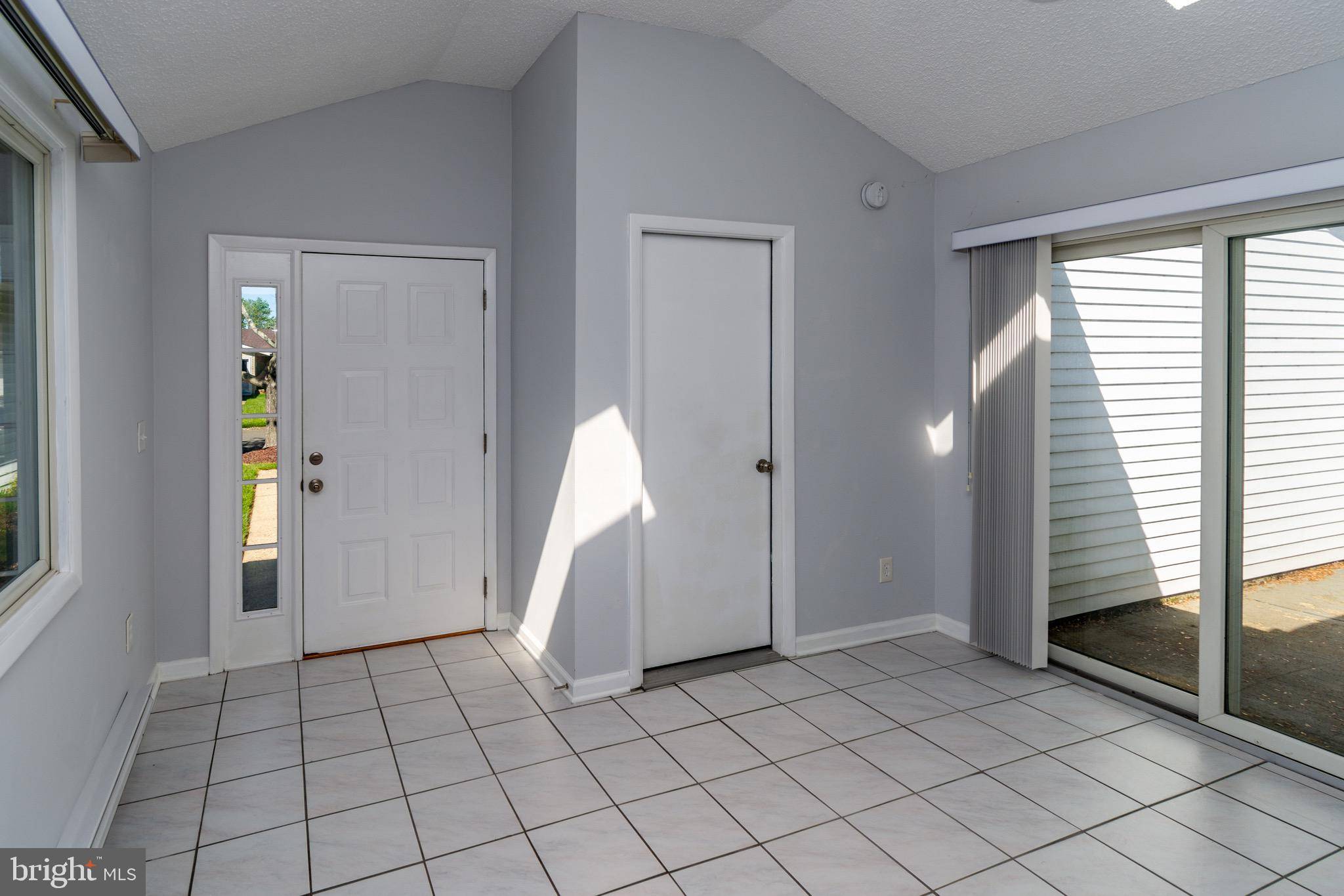 Monroe Township, NJ 08831,249-B DOREMUS DR