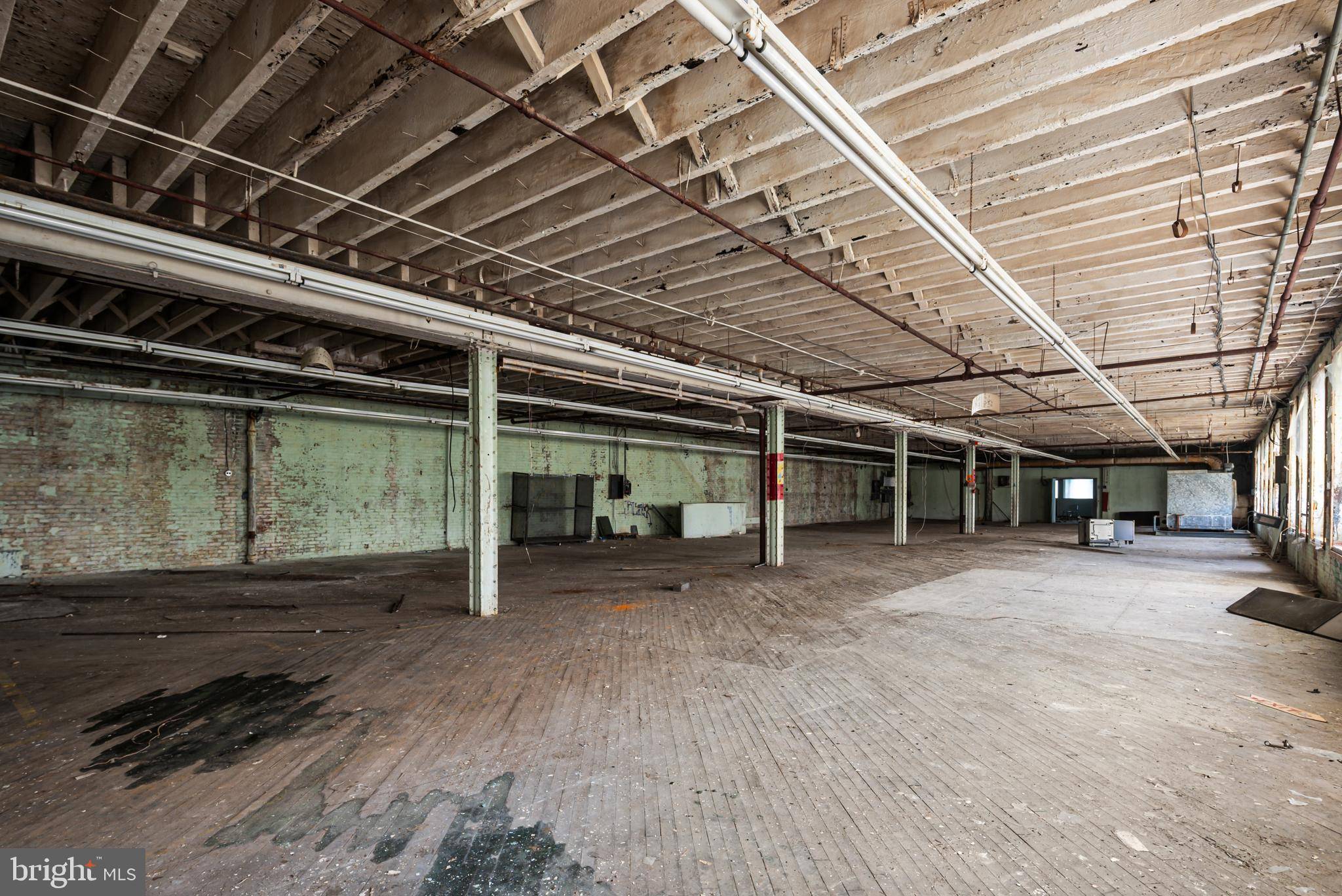 Philadelphia, PA 19132,3100-44 N 17TH ST