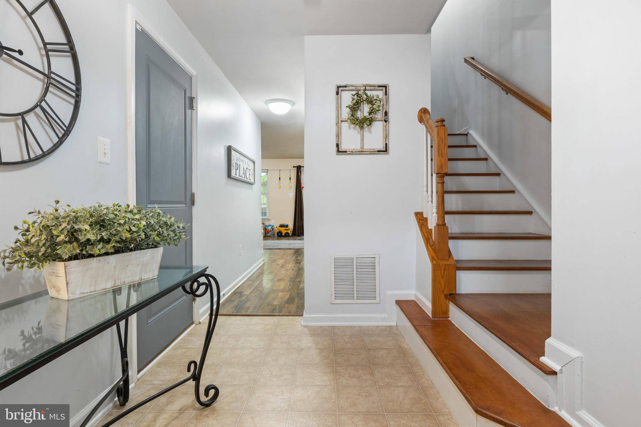 Hanover, PA 17331,805 BLOSSOM DR