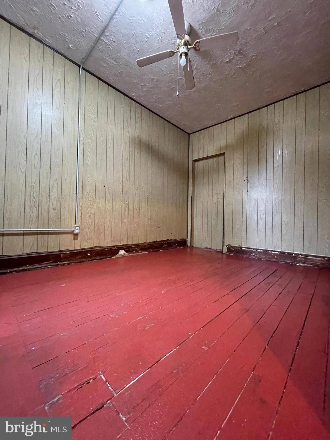 Philadelphia, PA 19133,1240 W HAZZARD ST