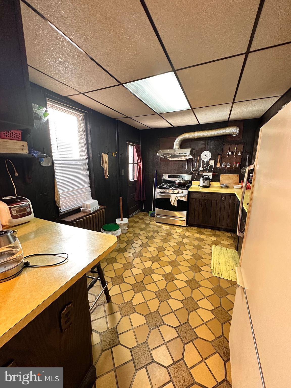Philadelphia, PA 19149,6255 MERSHON ST