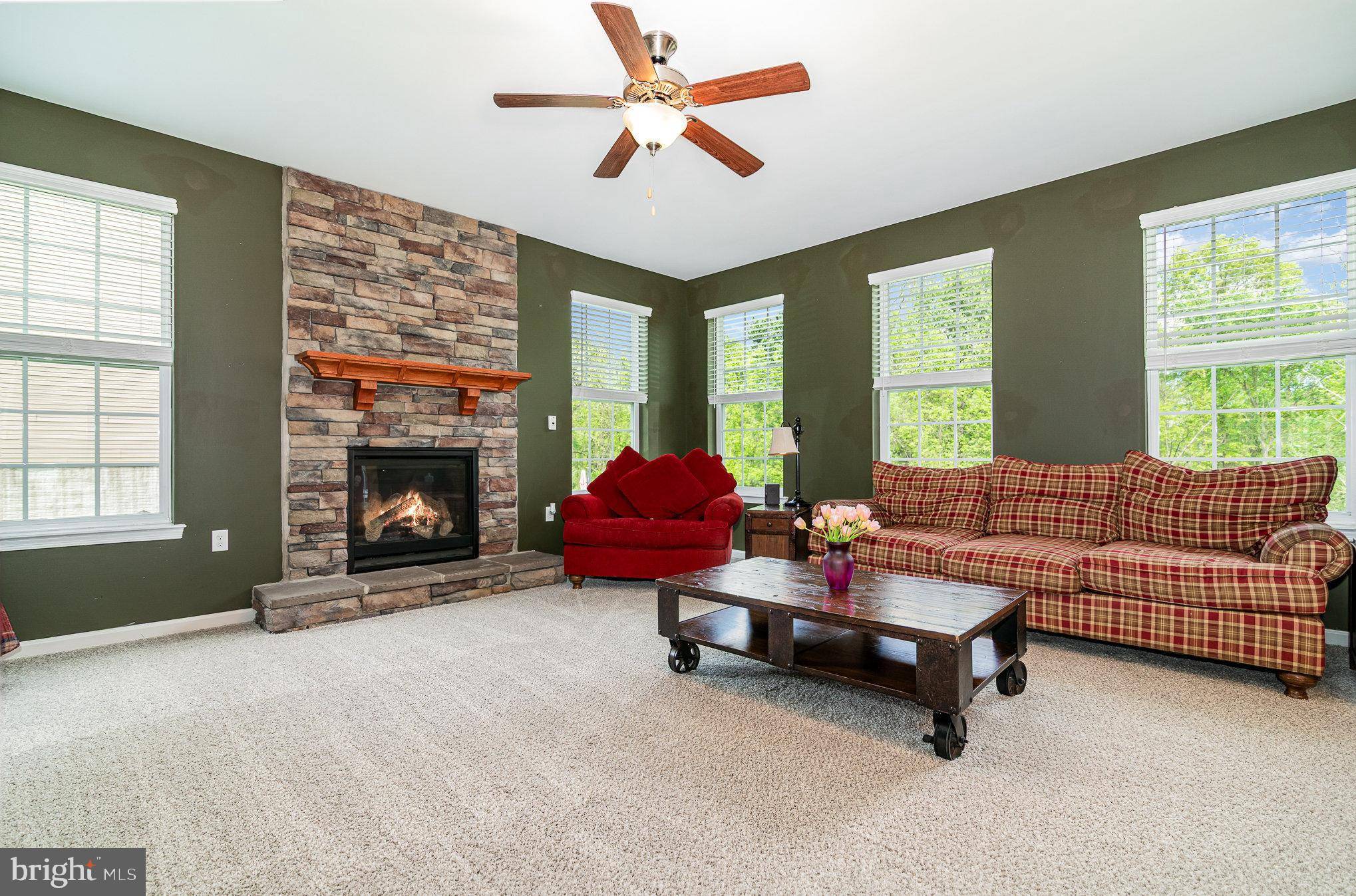 Dillsburg, PA 17019,12 LEDGESTONE DR