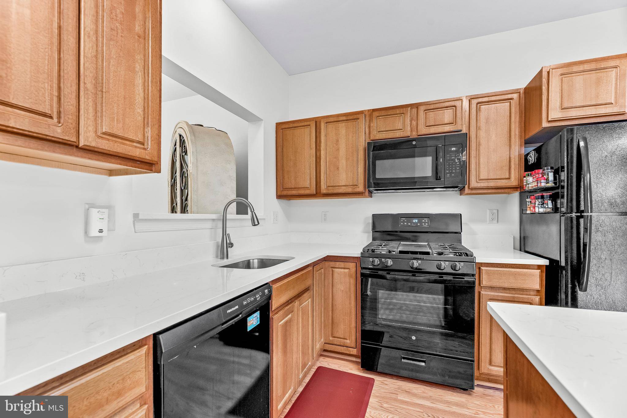 Bowie, MD 20721,10007 TULIP TREE DR
