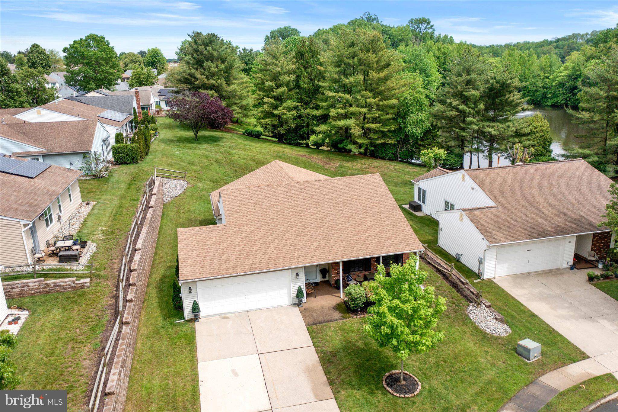 Columbus, NJ 08022,104 LAKE VIEW CT