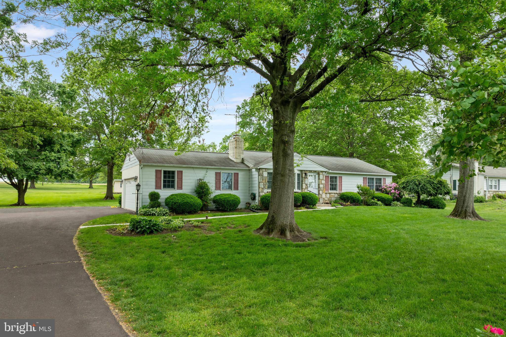 Souderton, PA 18964,593 MOYER RD
