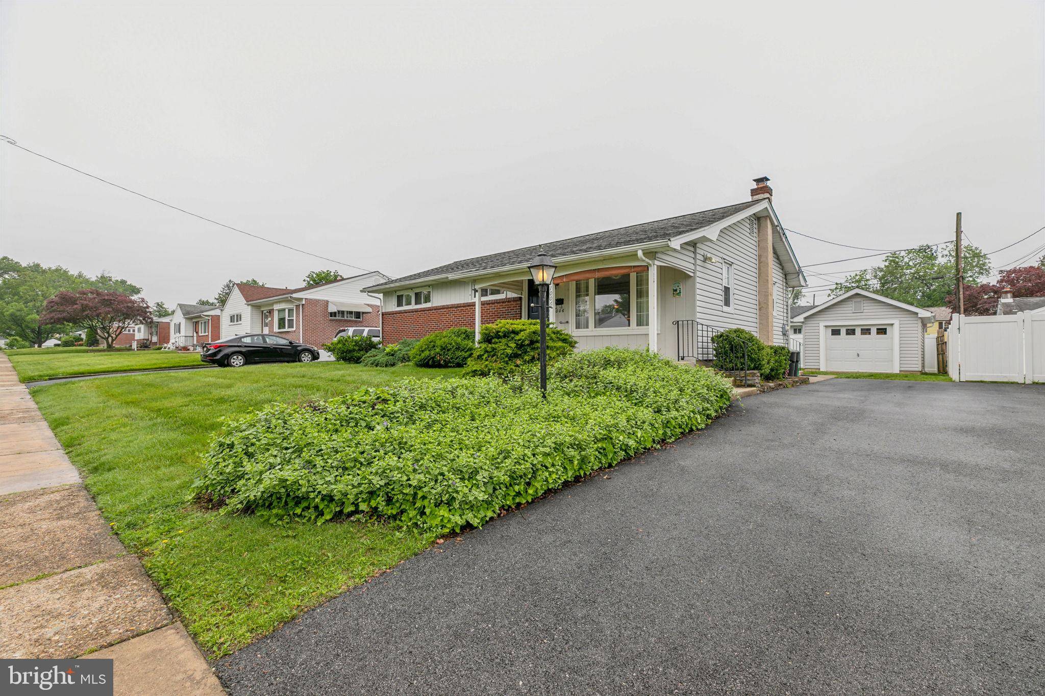 Folsom, PA 19033,1006 PLATT AVE