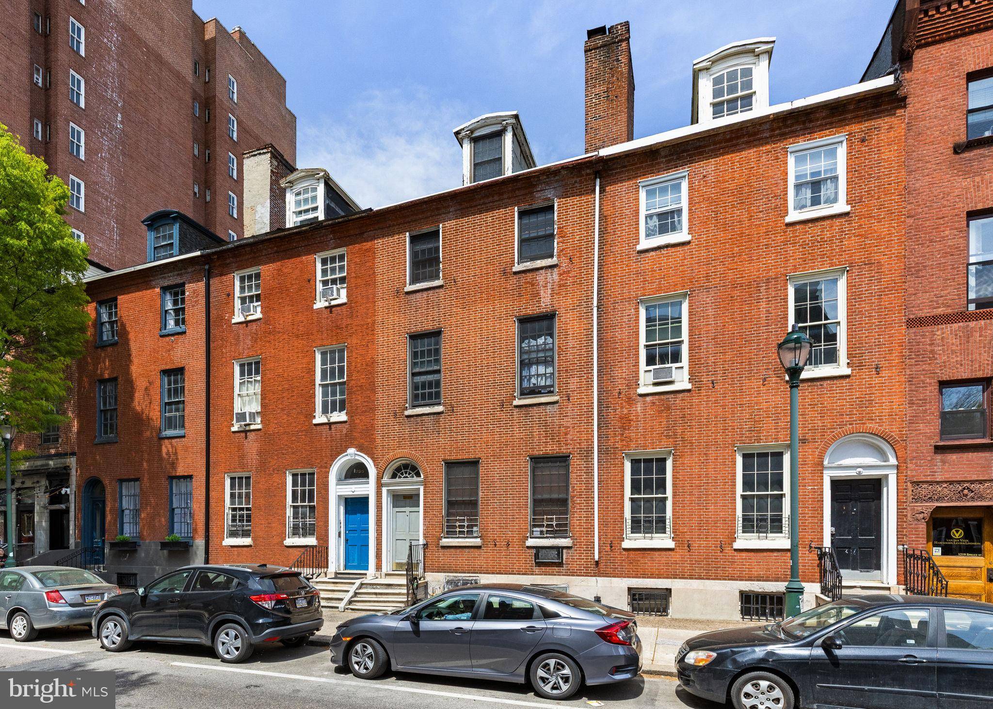 Philadelphia, PA 19107,1223 SPRUCE ST #2R
