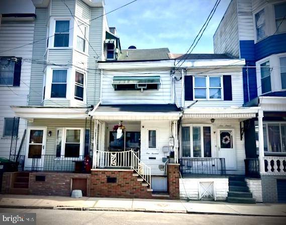 Mahanoy City, PA 17948,114 W MAHANOY ST