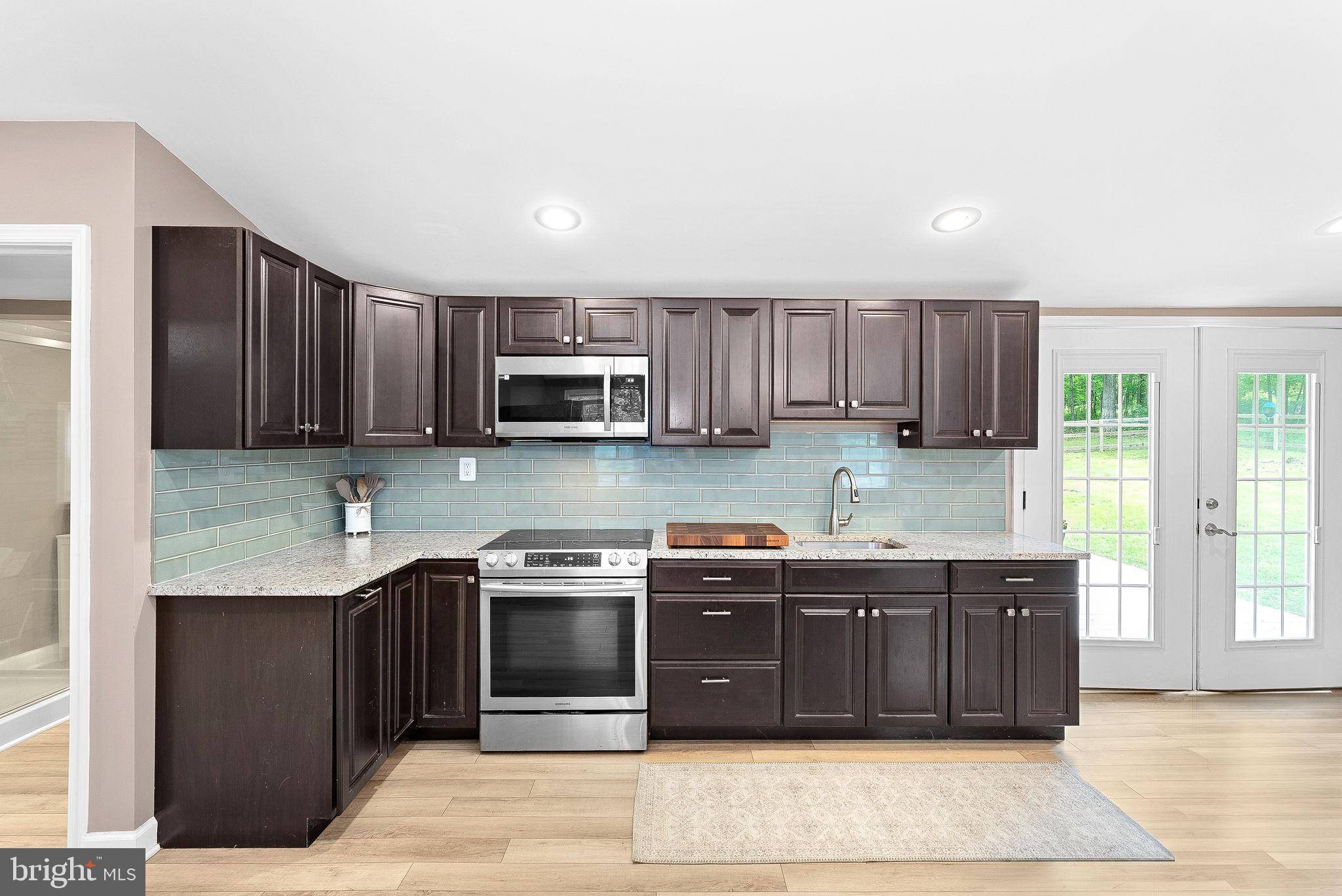Harpers Ferry, WV 25425,83 RIDGE CREST DR
