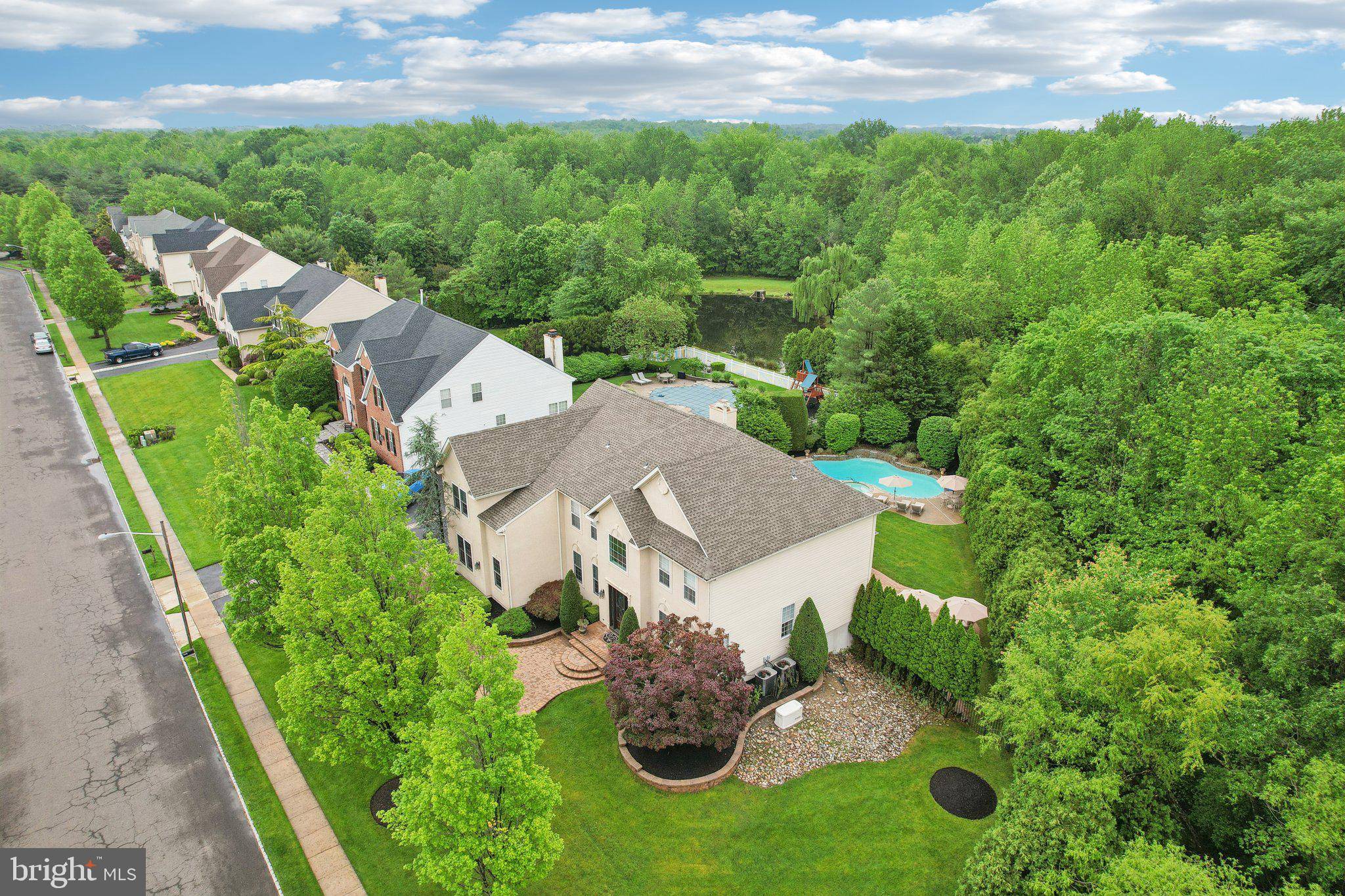 Mount Laurel, NJ 08054,13 LENAPE CT