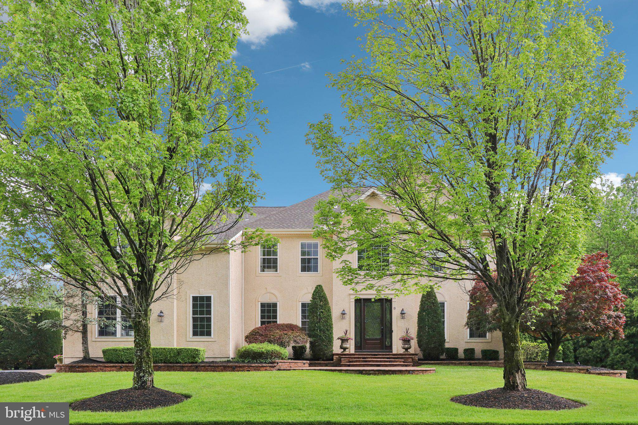 Mount Laurel, NJ 08054,13 LENAPE CT