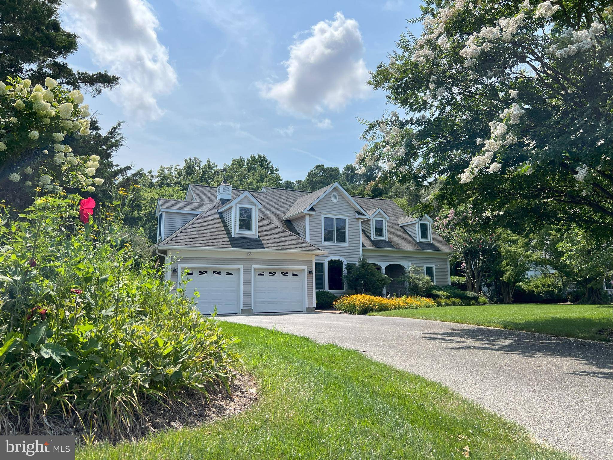 Rehoboth Beach, DE 19971,4 S LAKE TER