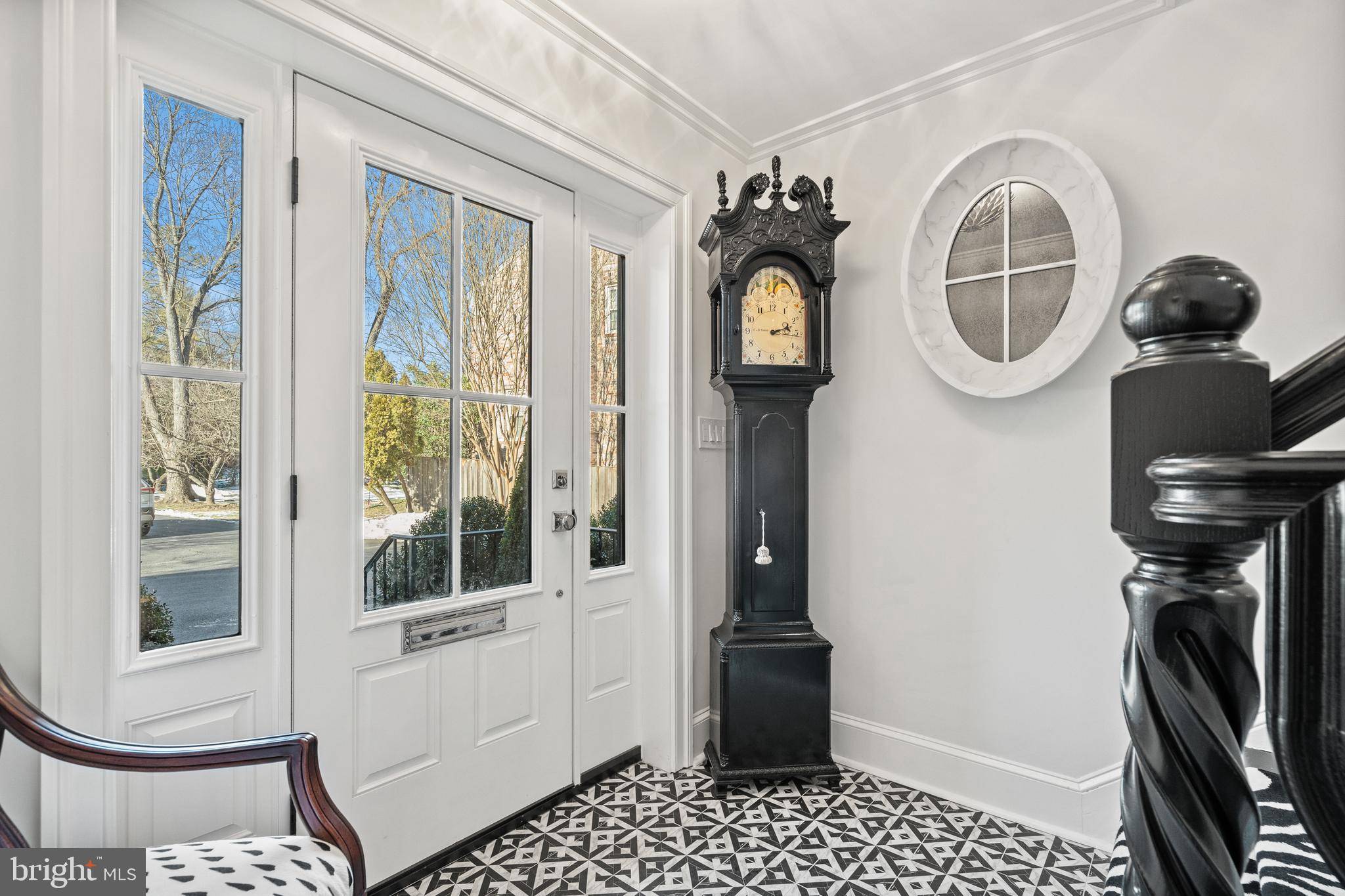 Chevy Chase, MD 20815,5711 BROOKSIDE DR