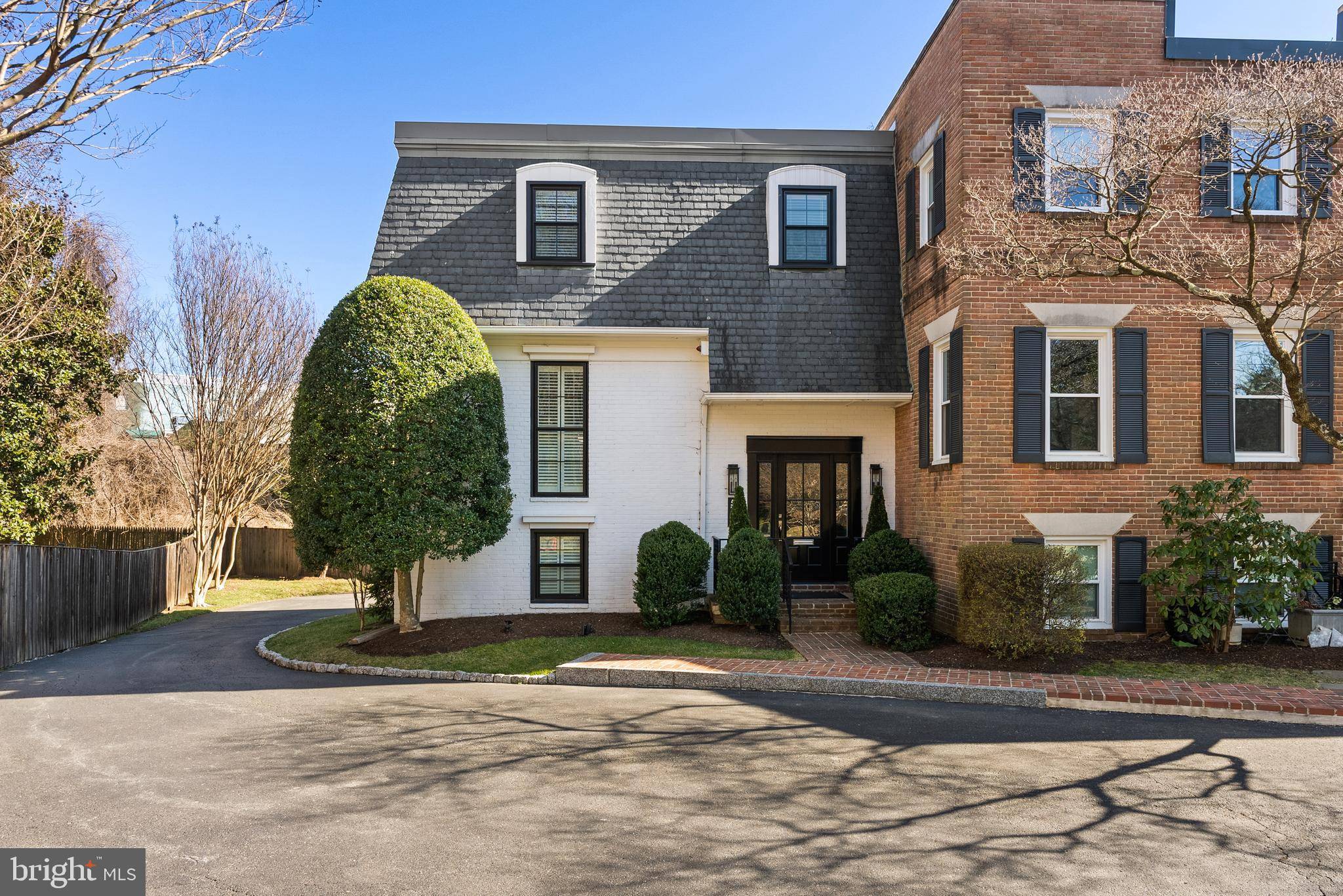 Chevy Chase, MD 20815,5711 BROOKSIDE DR