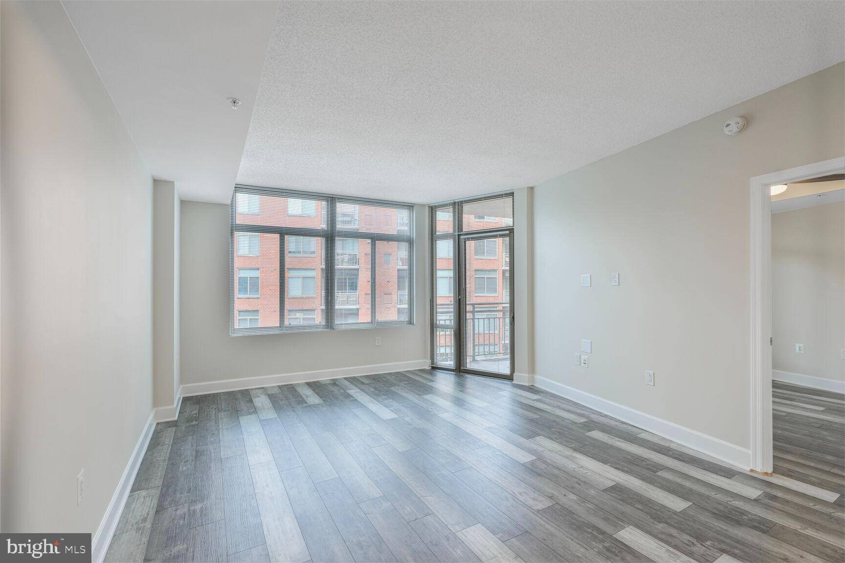 Arlington, VA 22202,3600 S GLEBE RD #427W