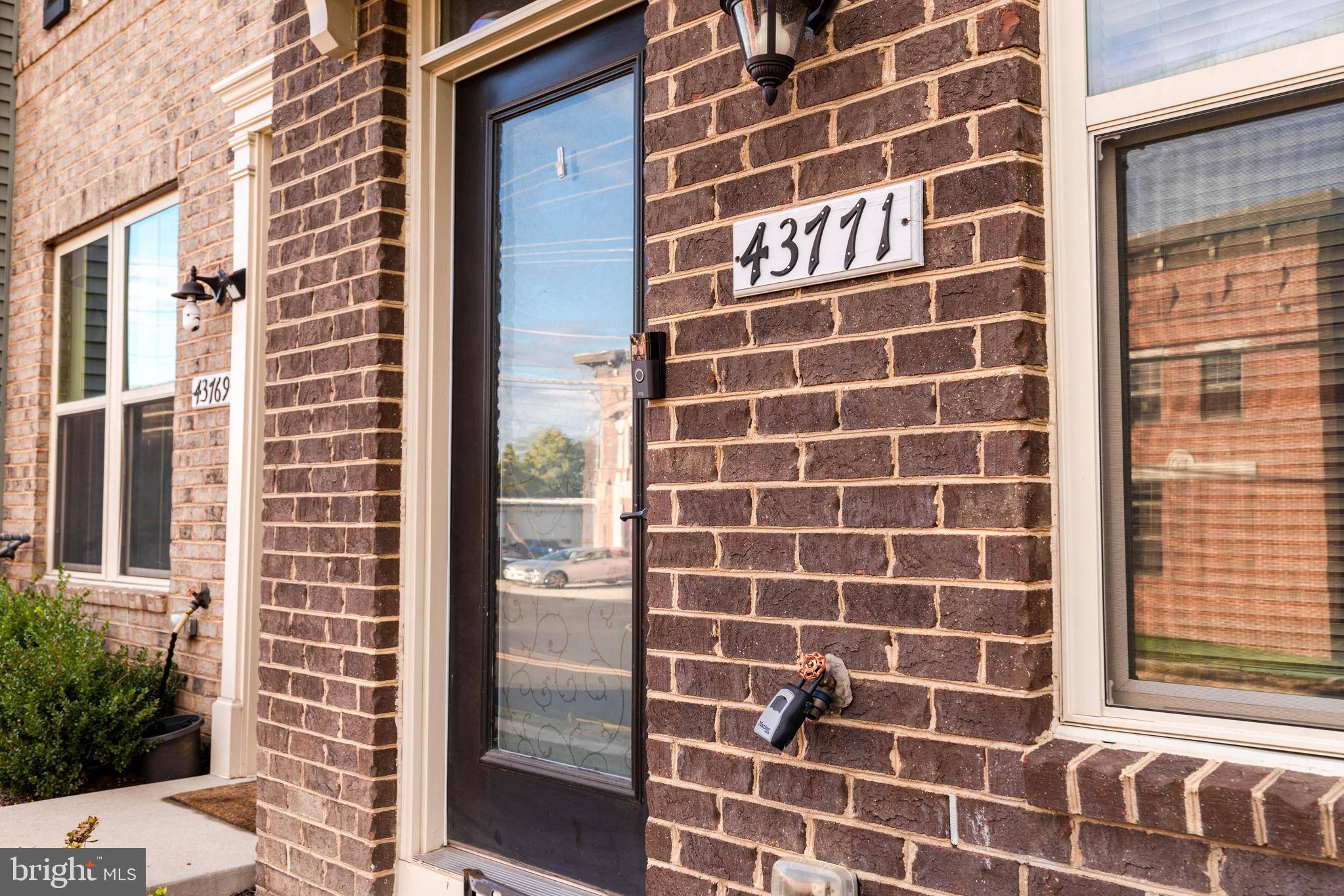 Ashburn, VA 20147,43771 STUBBLE CORNER SQ