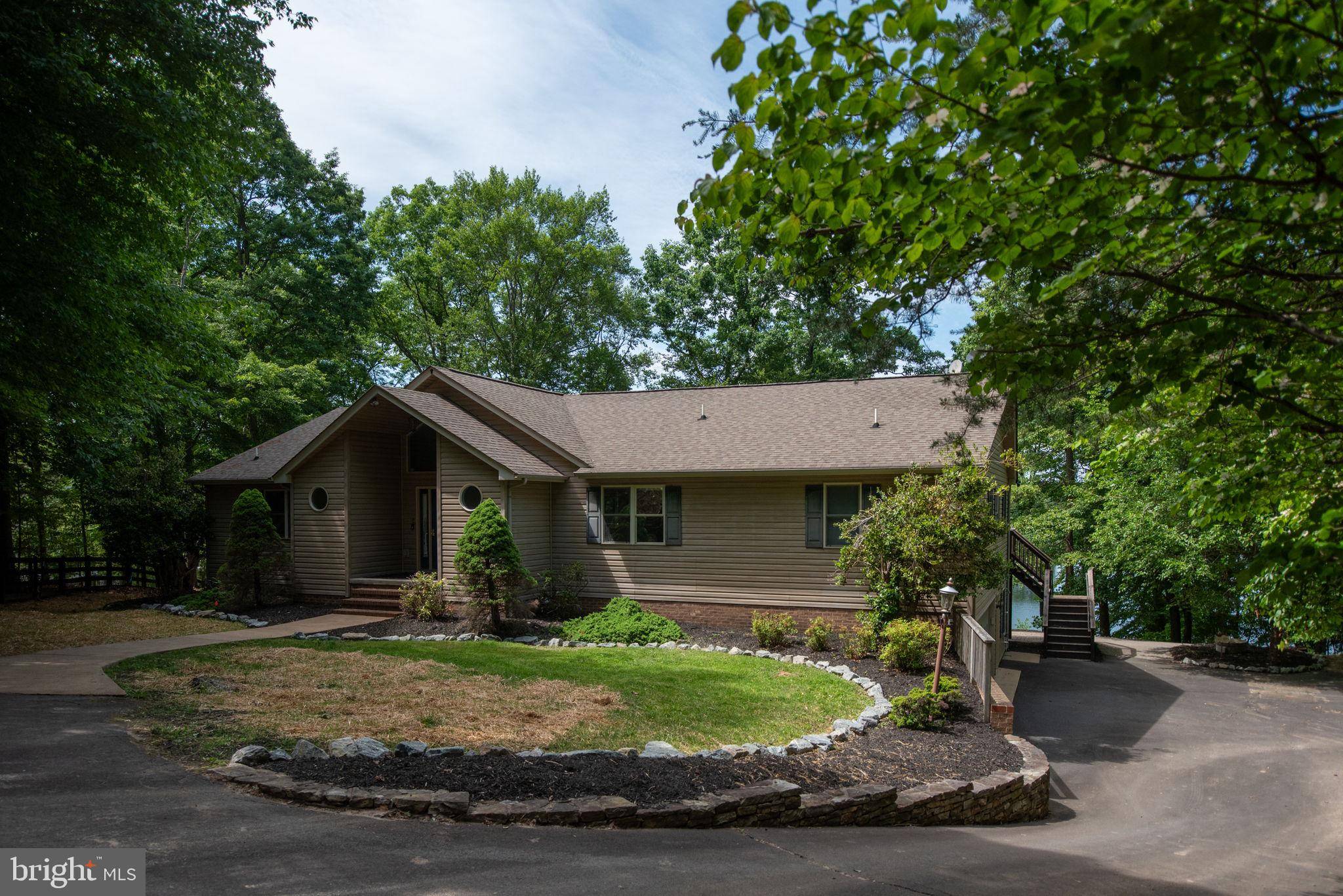 Mineral, VA 23117,243 CAMPBELL LN