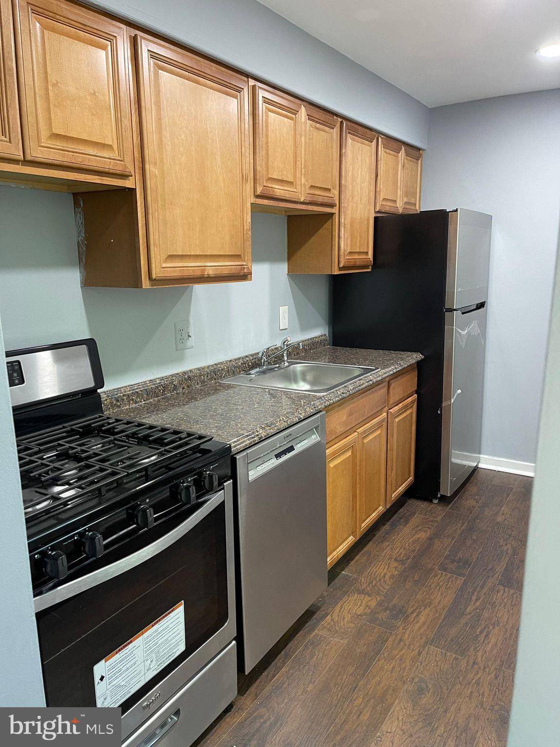Arlington, VA 22204,5014 COLUMBIA PIKE #4