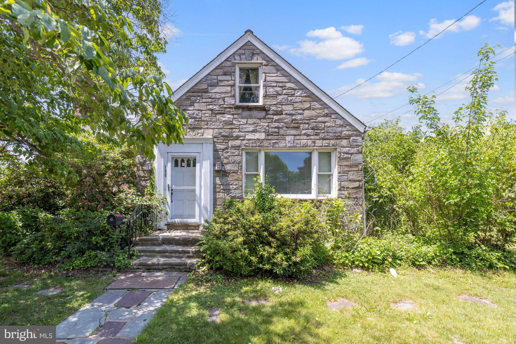 Mount Ephraim, NJ 08059,105 LINCOLN AVE