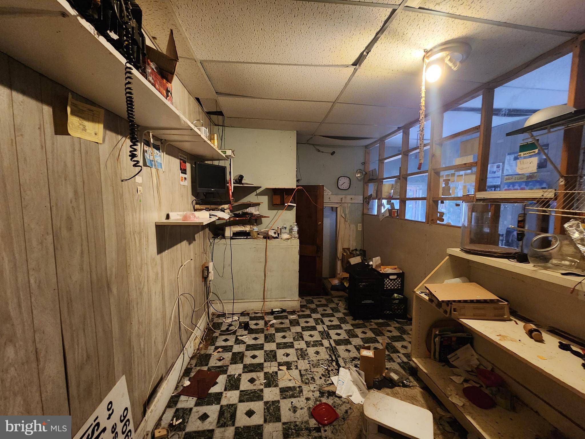 Baltimore, MD 21217,825 APPLETON ST