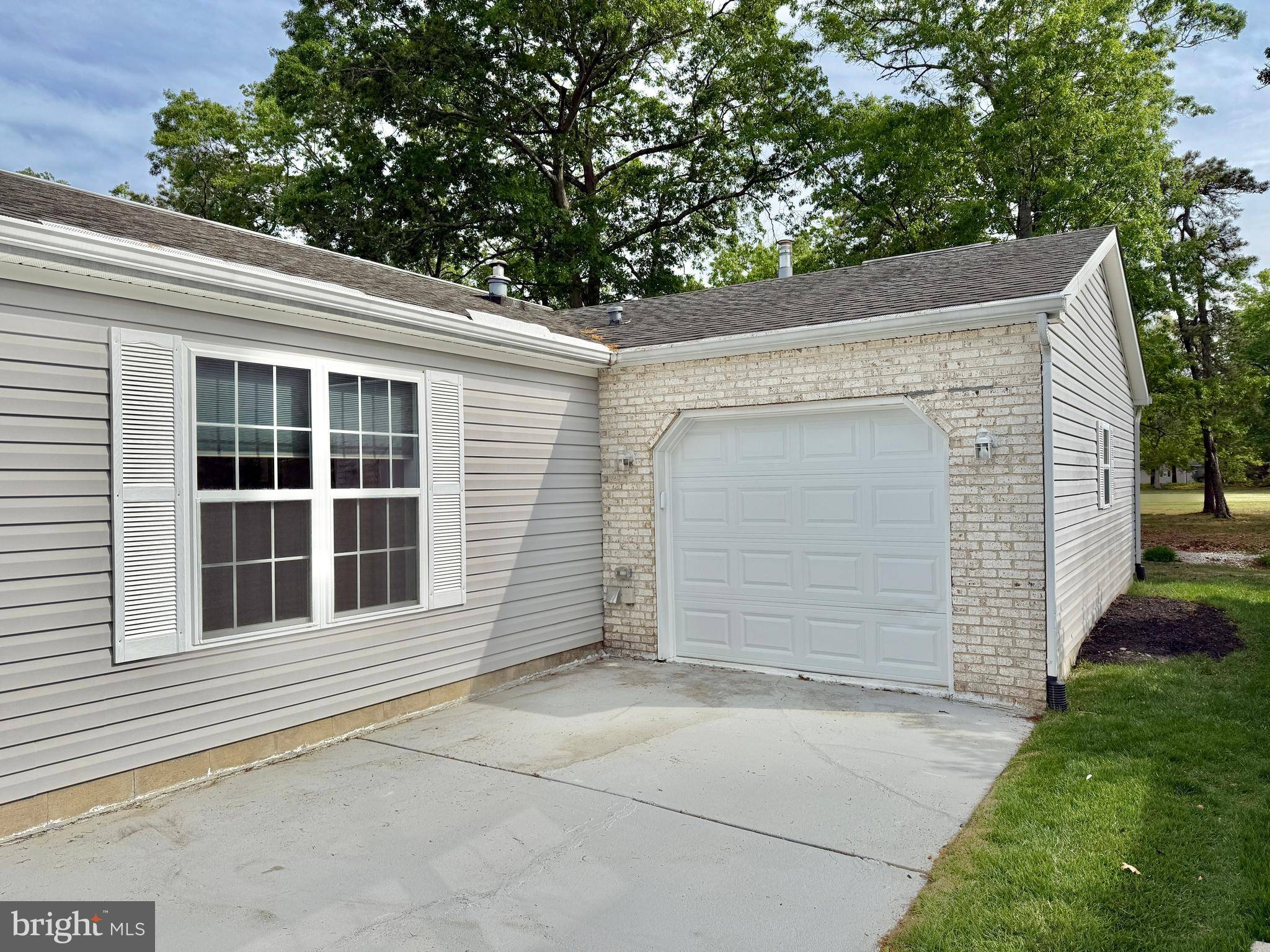 Mays Landing, NJ 08330,198 PEBBLE BEACH DR