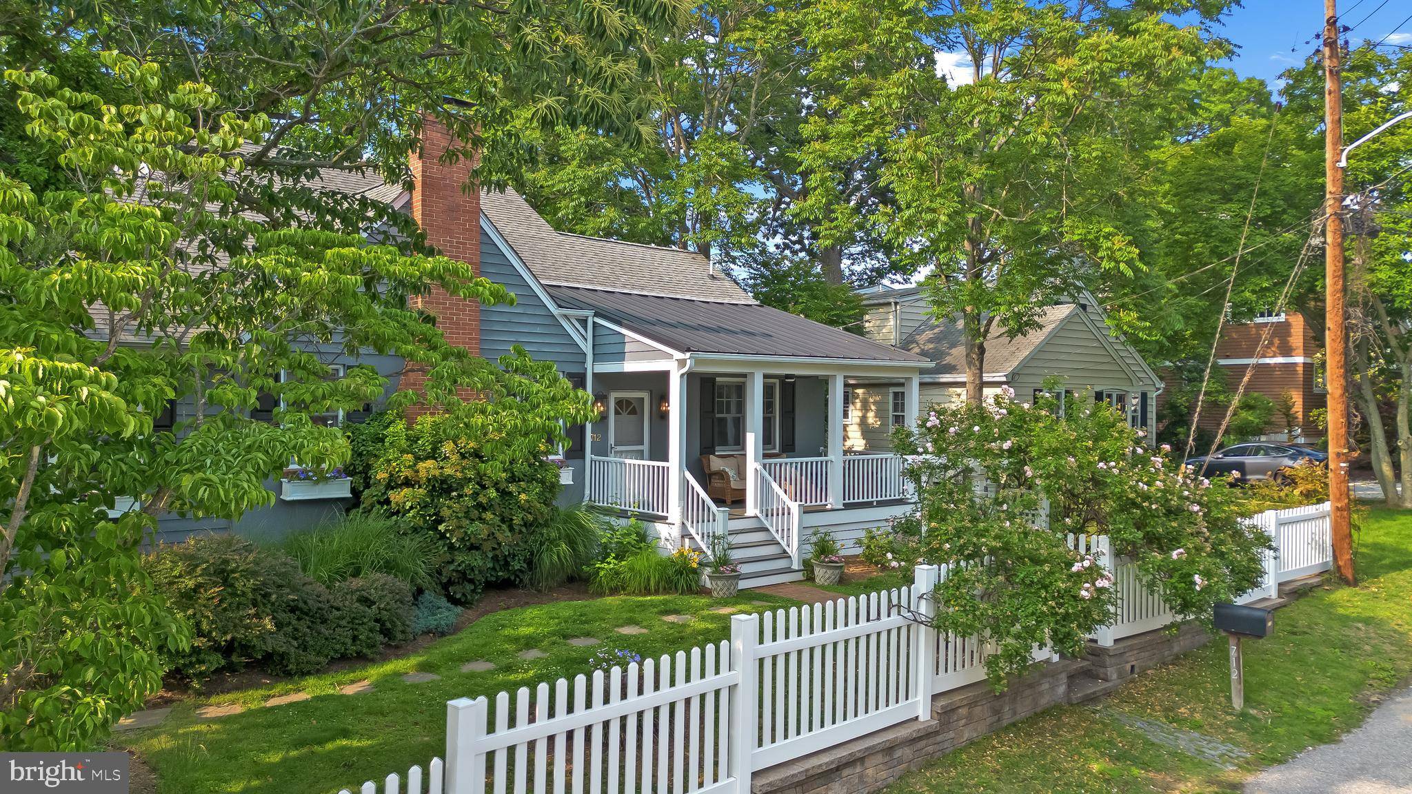 Annapolis, MD 21403,712 WARREN DR