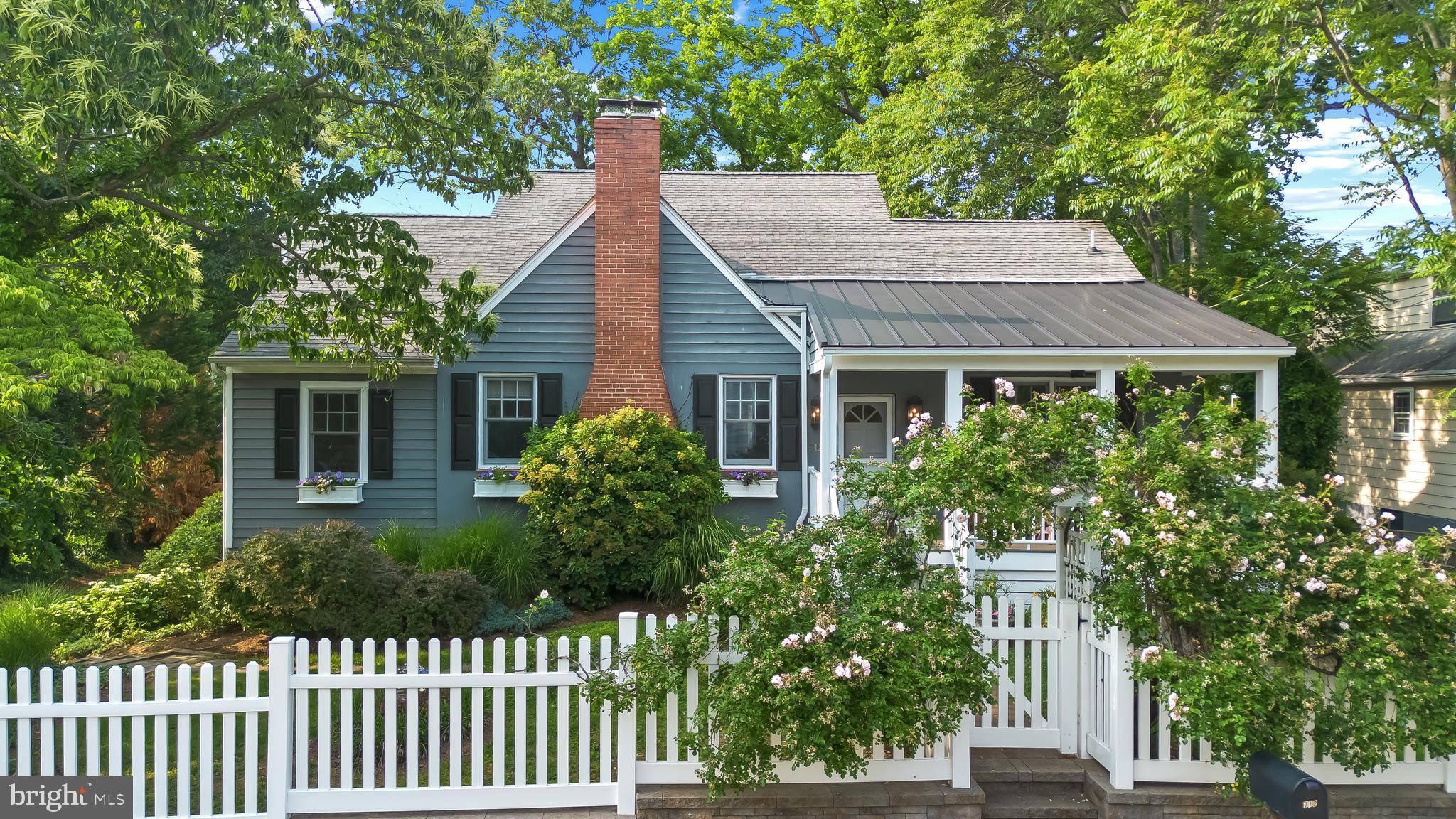 Annapolis, MD 21403,712 WARREN DR