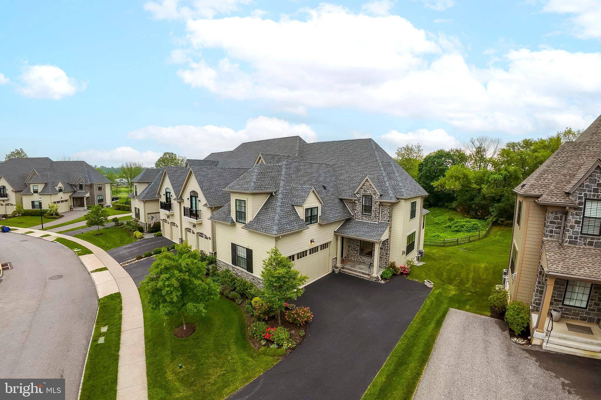 Flourtown, PA 19031,6098 CREEKSIDE DR