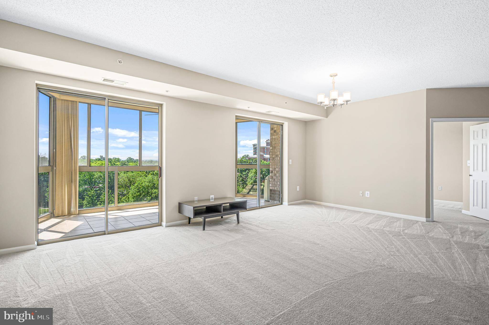Leesburg, VA 20176,19355 CYPRESS RIDGE TER #802
