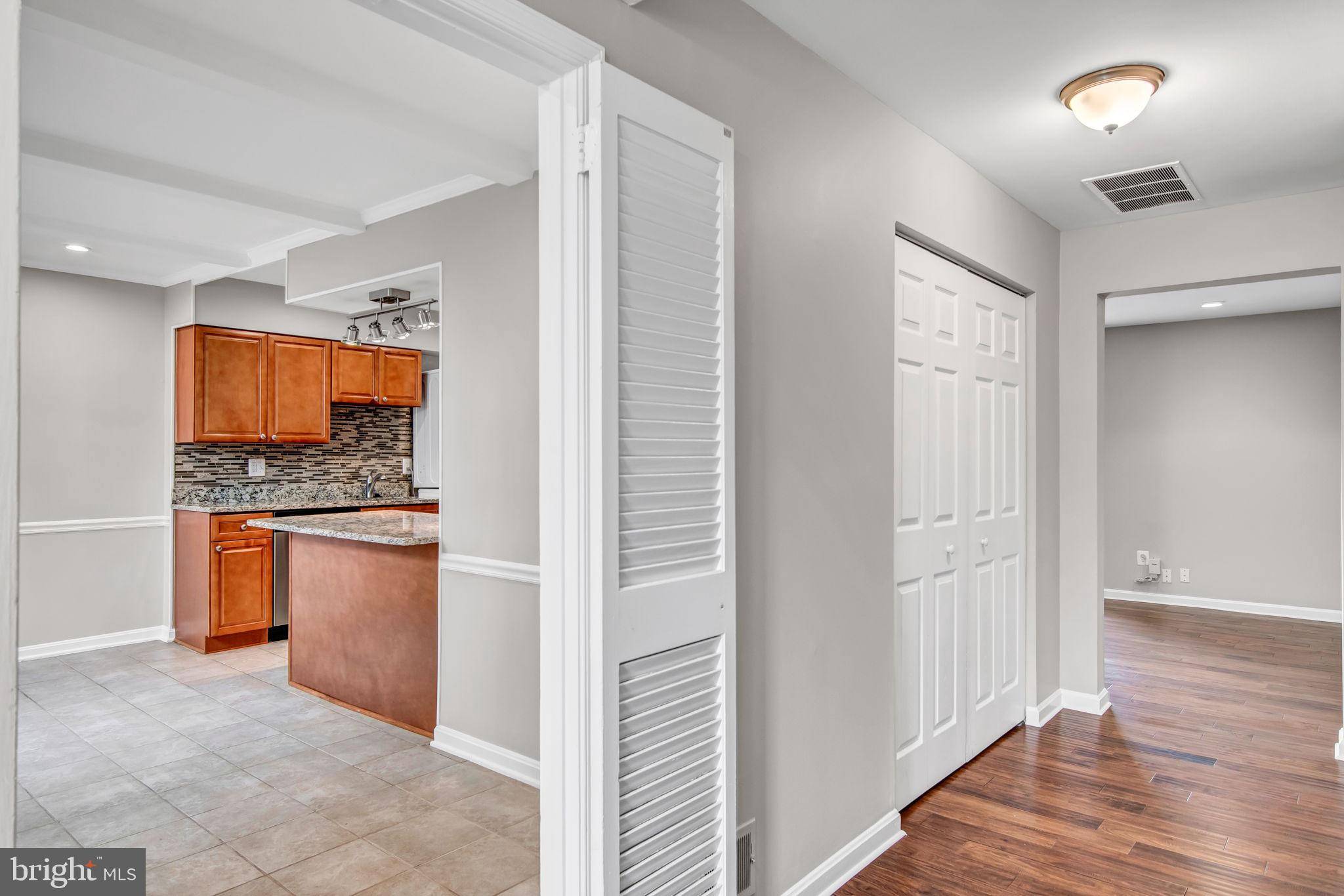 Centreville, VA 20121,14451 SAGUARO PL