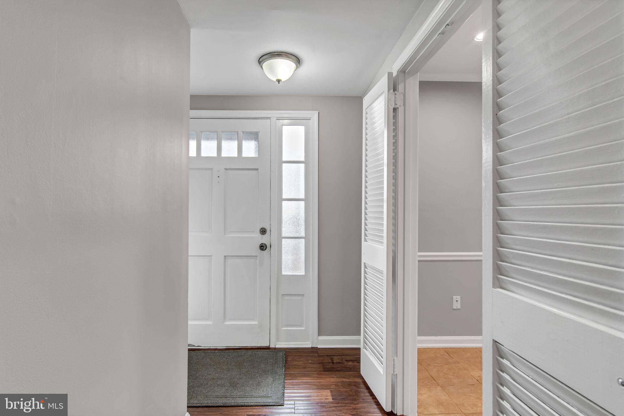 Centreville, VA 20121,14451 SAGUARO PL