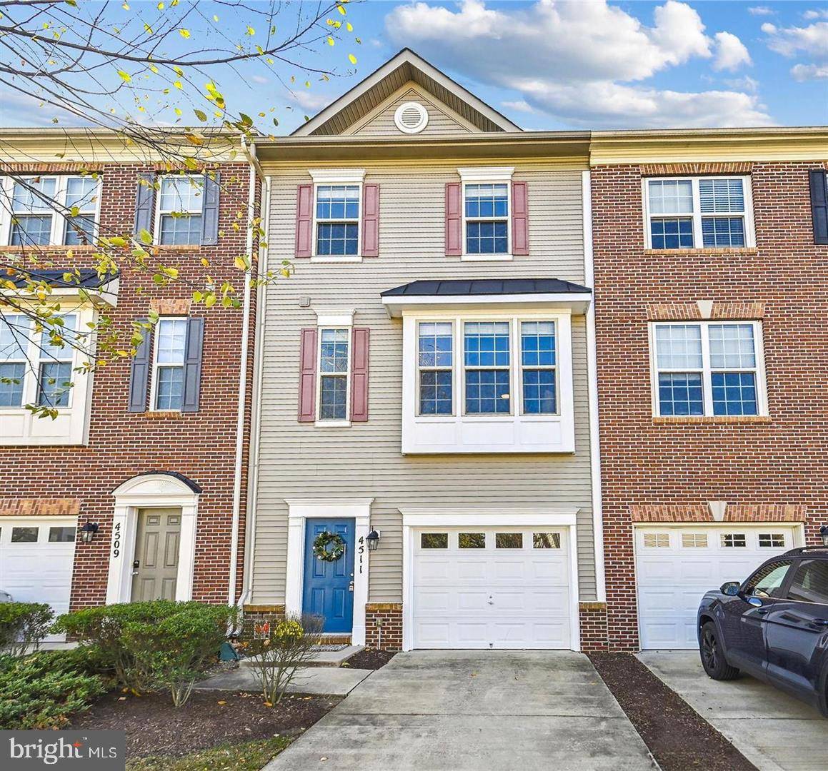 Triangle, VA 22172,4511 POTOMAC HIGHLANDS CIR