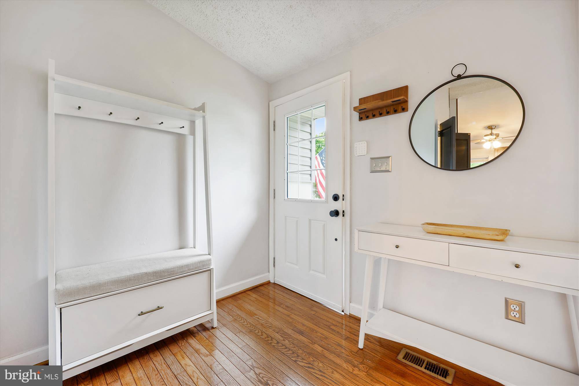 Poolesville, MD 20837,19110 DOWDEN CIR