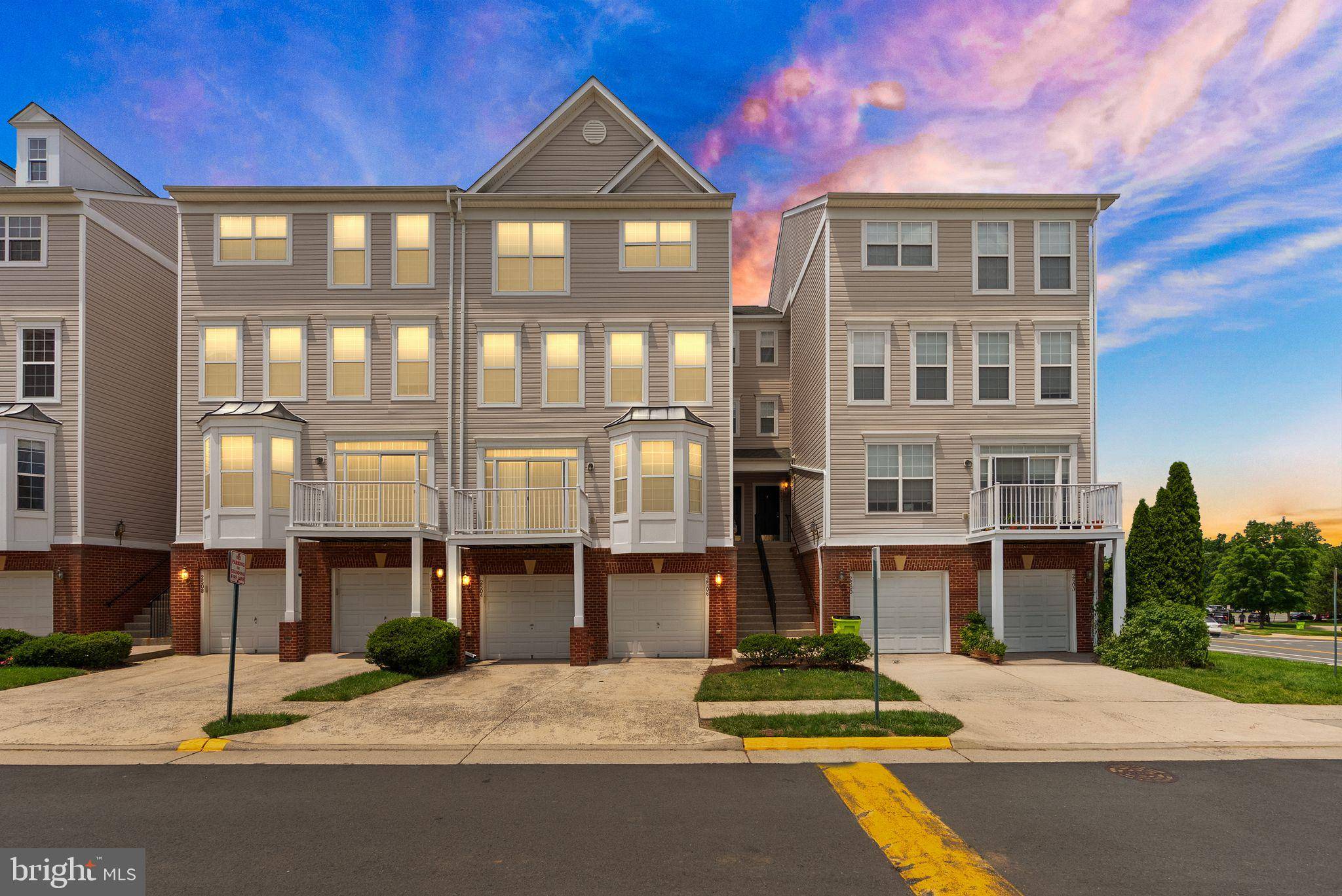 Herndon, VA 20171,2506 EINSTEIN ST #259