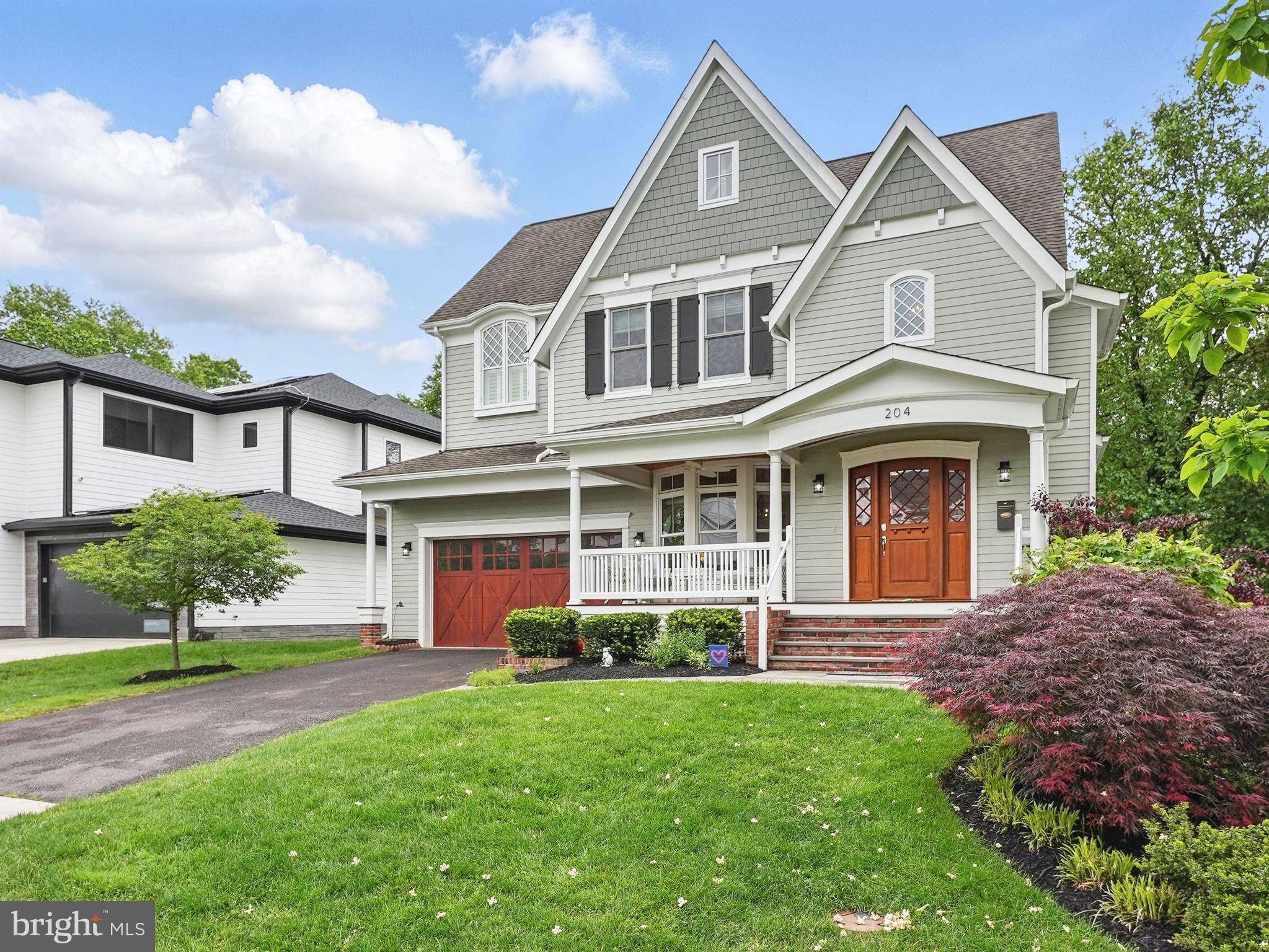 Vienna, VA 22180,204 ELM ST SW