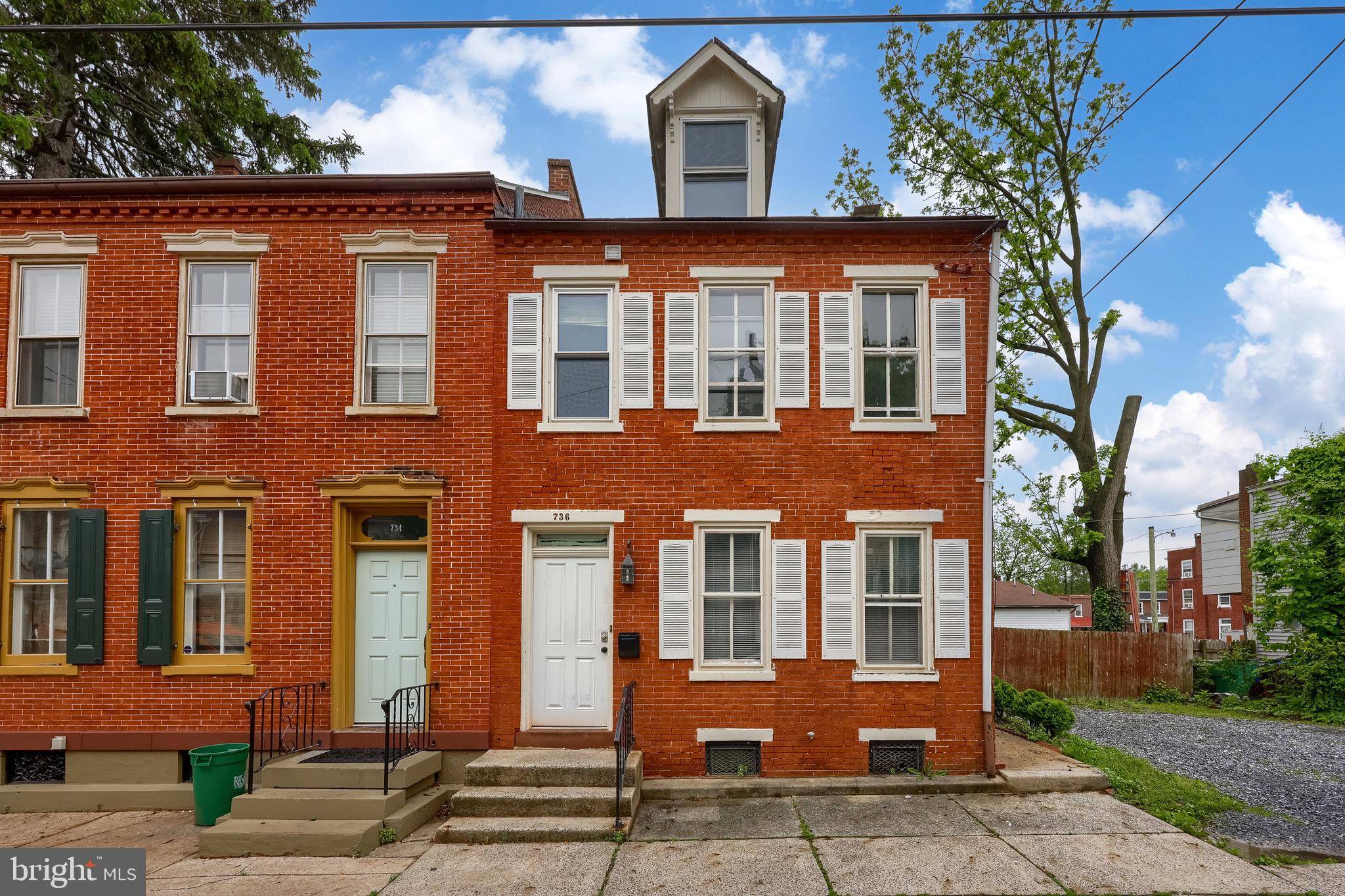 Lancaster, PA 17603,736 HIGH ST