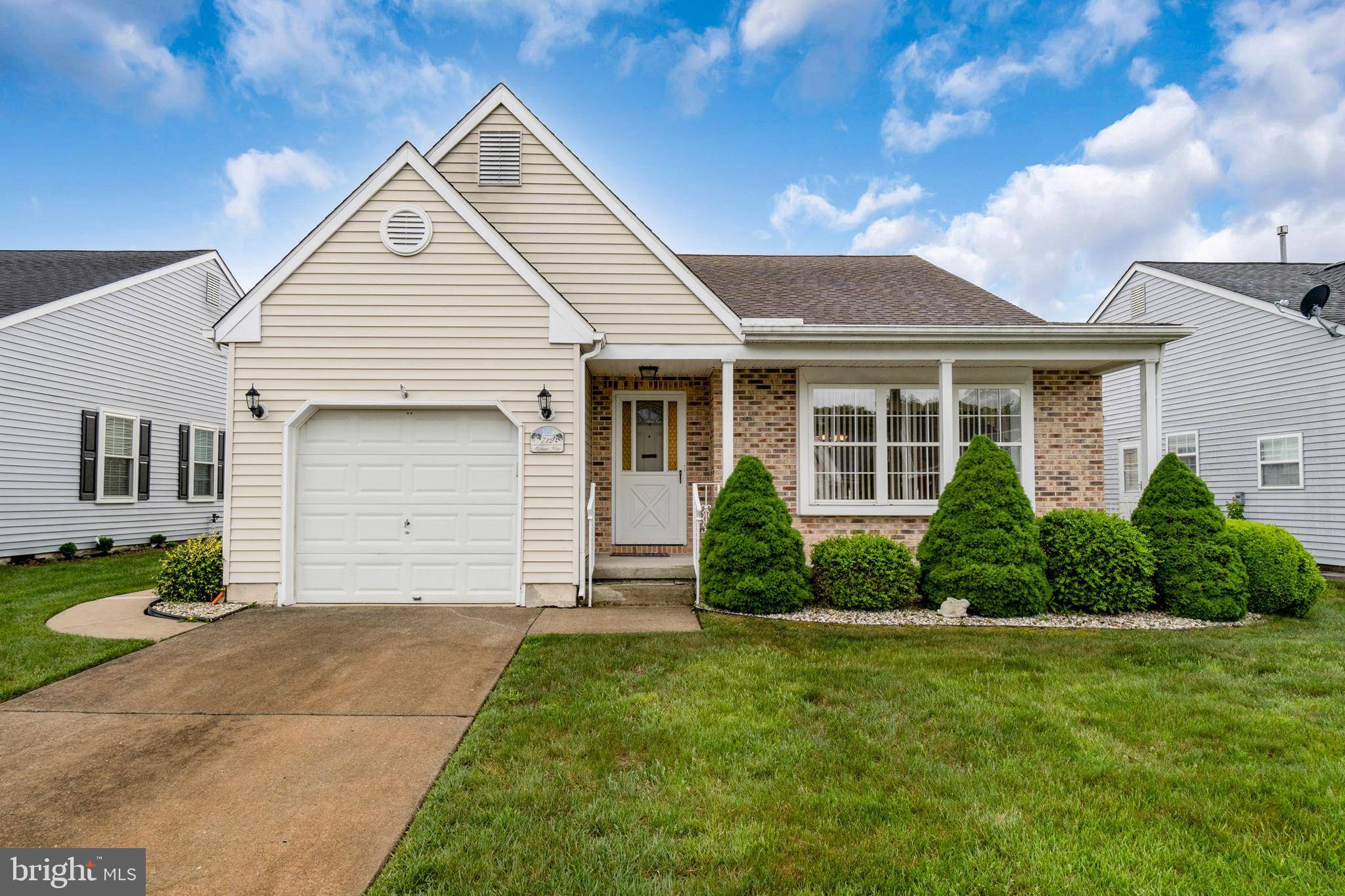 Williamstown, NJ 08094,712 MONACO WAY