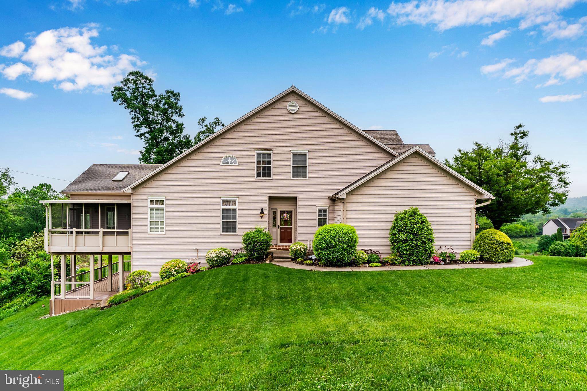 New Cumberland, PA 17070,142 RED HAVEN RD