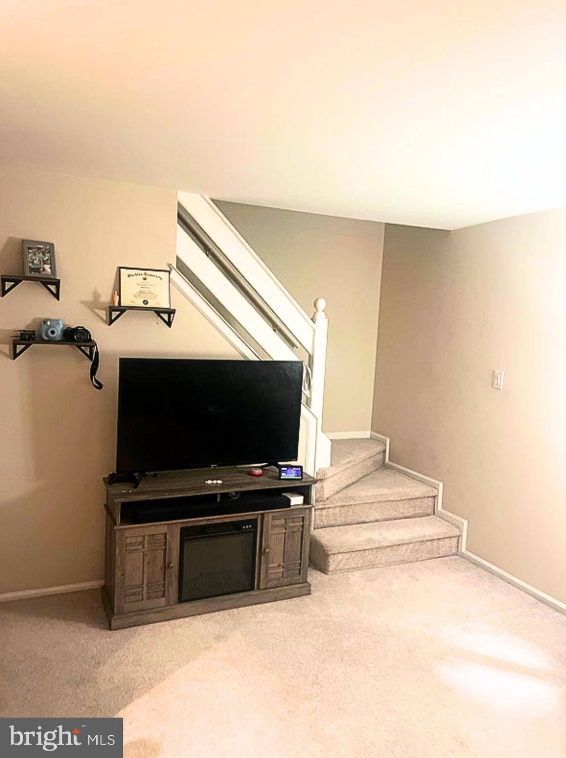 Mays Landing, NJ 08330,4853 HAWTHORNE LN