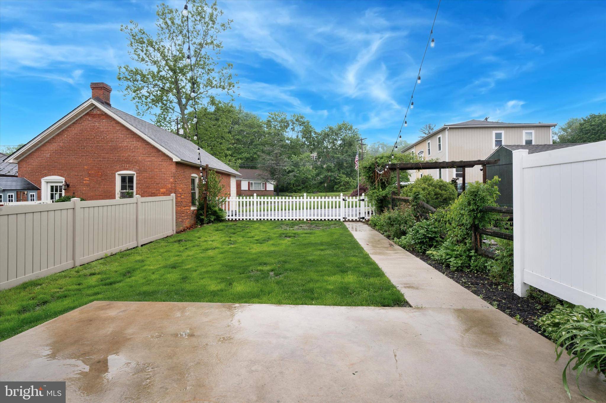 Perkasie, PA 18944,116 N 9TH ST