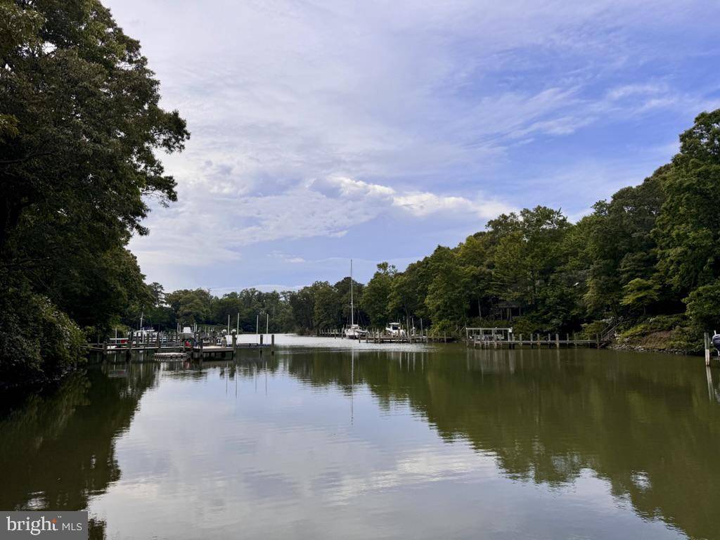 White Stone, VA 22578,0 JAMES WHARF ROAD