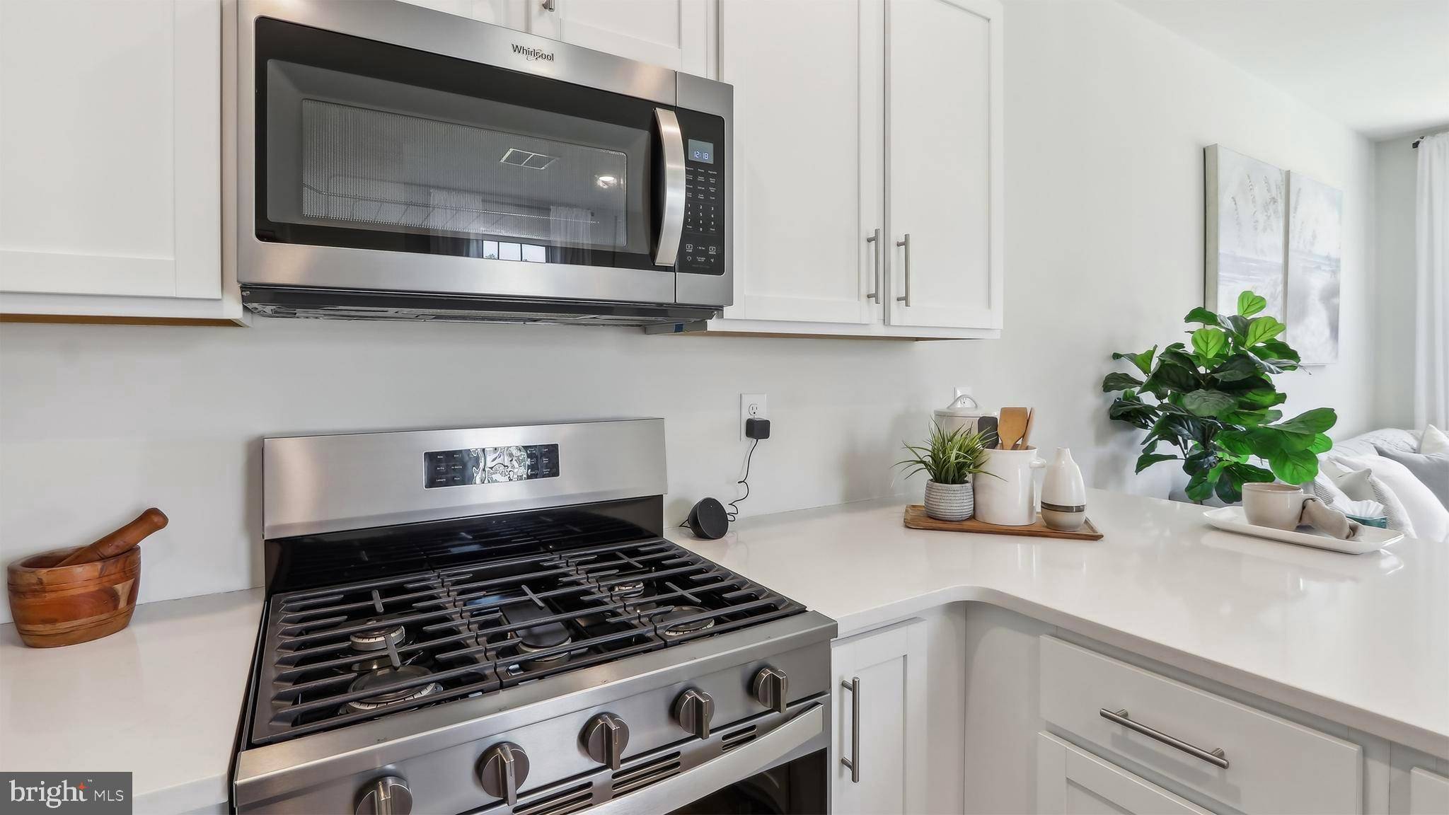 Egg Harbor Township, NJ 08234,216 HERMOSA DR