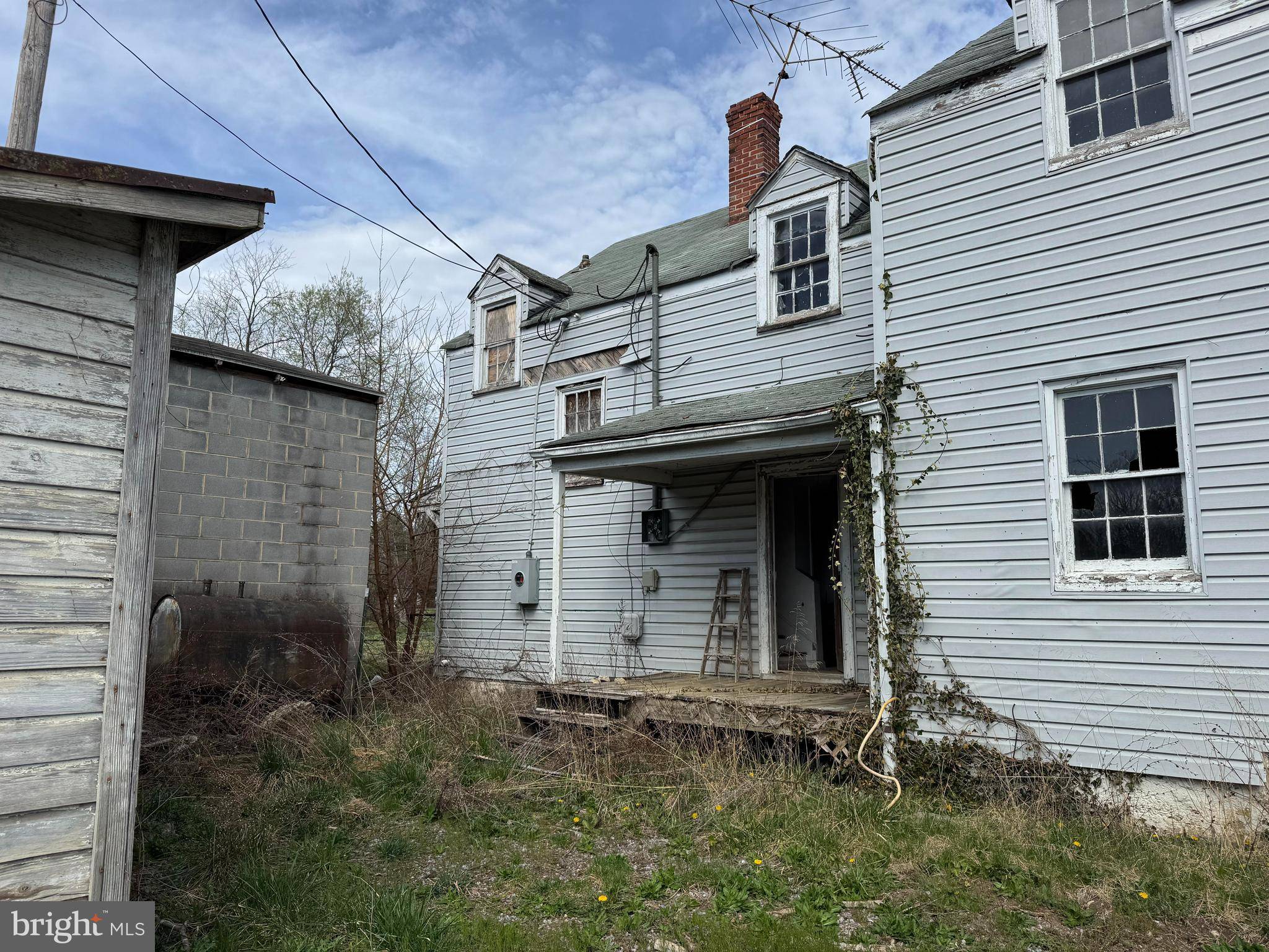 Front Royal, VA 22630,5310 STONEWALL JACKSON HWY