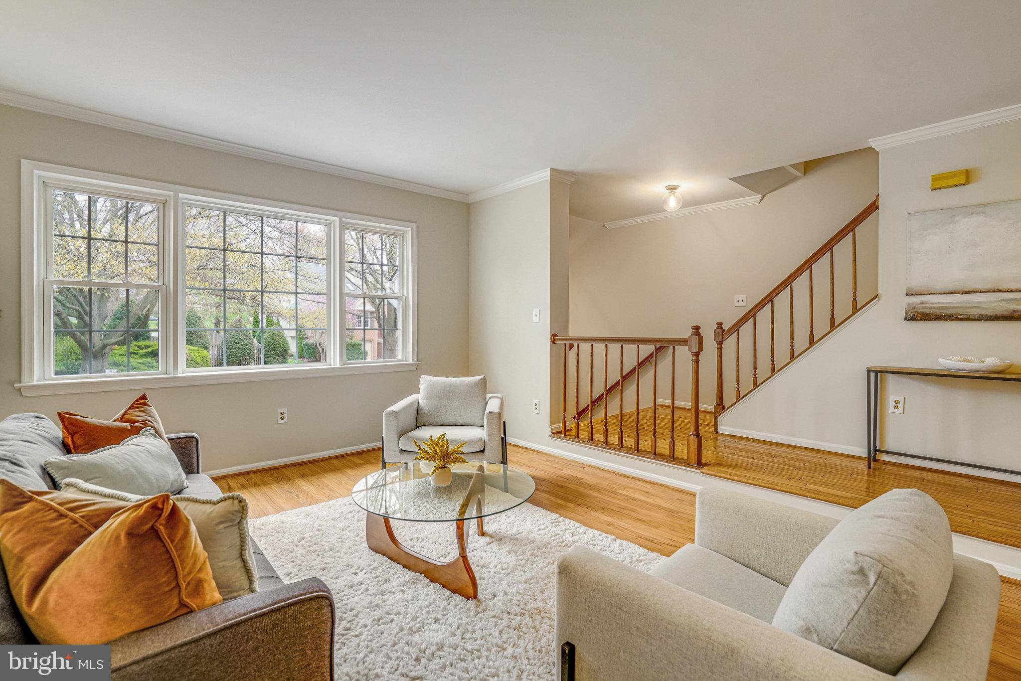 Burke, VA 22015,9391 PETER ROY CT