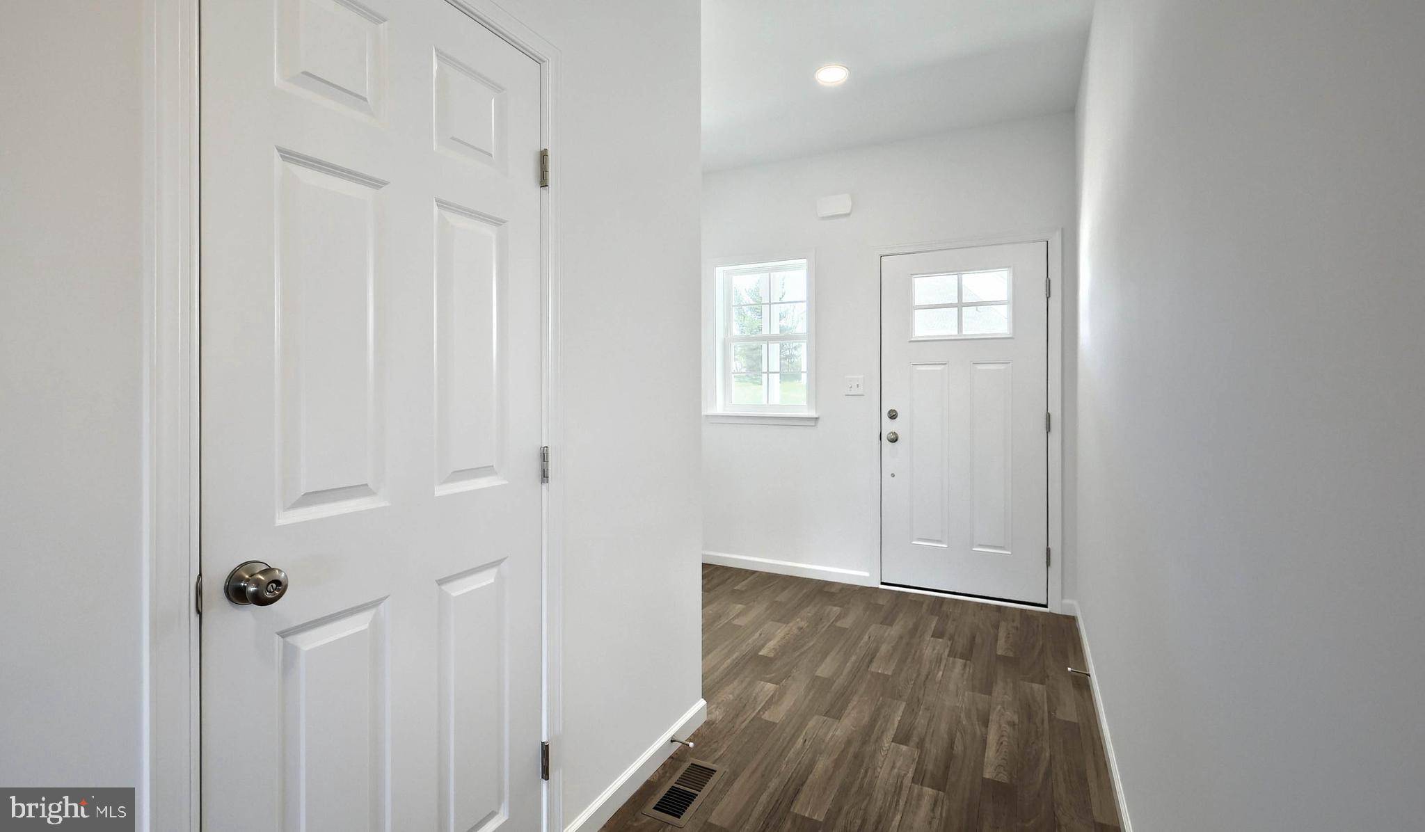 Harrisburg, PA 17112,7880 BRIARWOOD DR